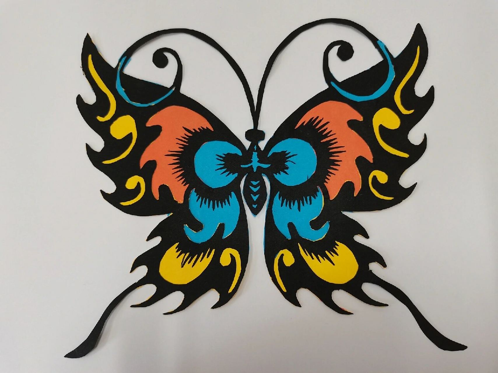 套色剪纸03 #套色剪纸# #蝴蝶##传统文化##非物质文化遗产剪纸