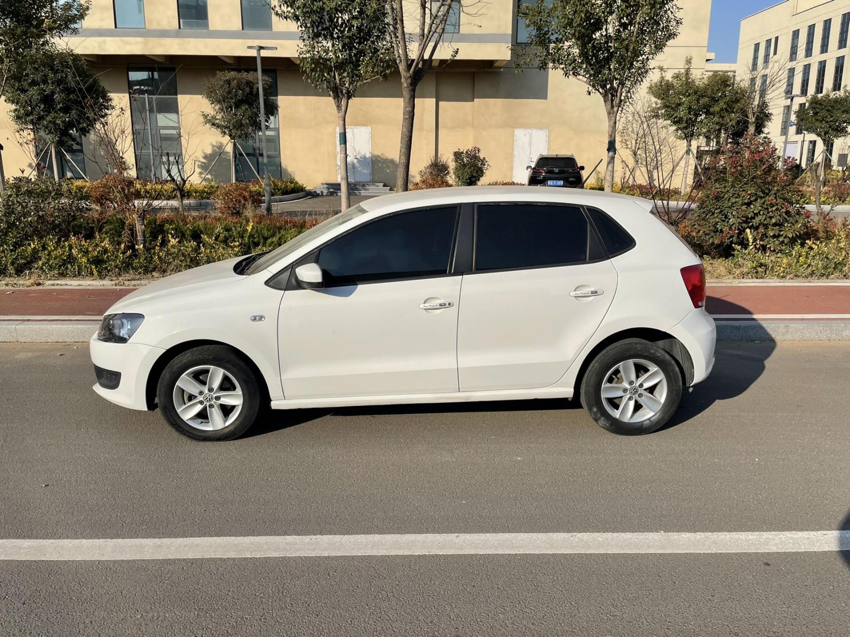 大众polo菠萝 12年低上牌 本地车 全车原版 单纯补漆 内饰99新 10万