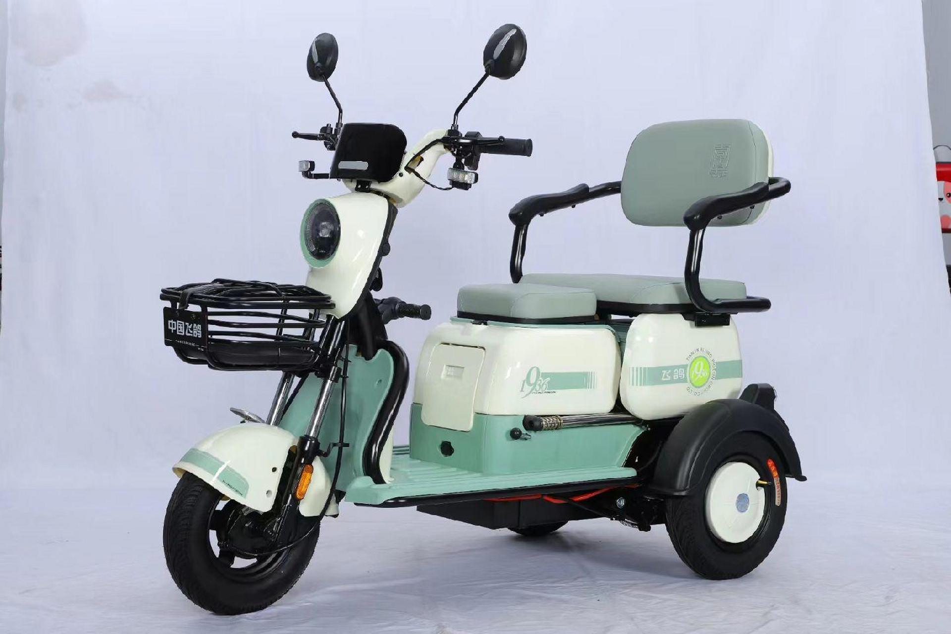 西安三轮四轮批发老年代步车