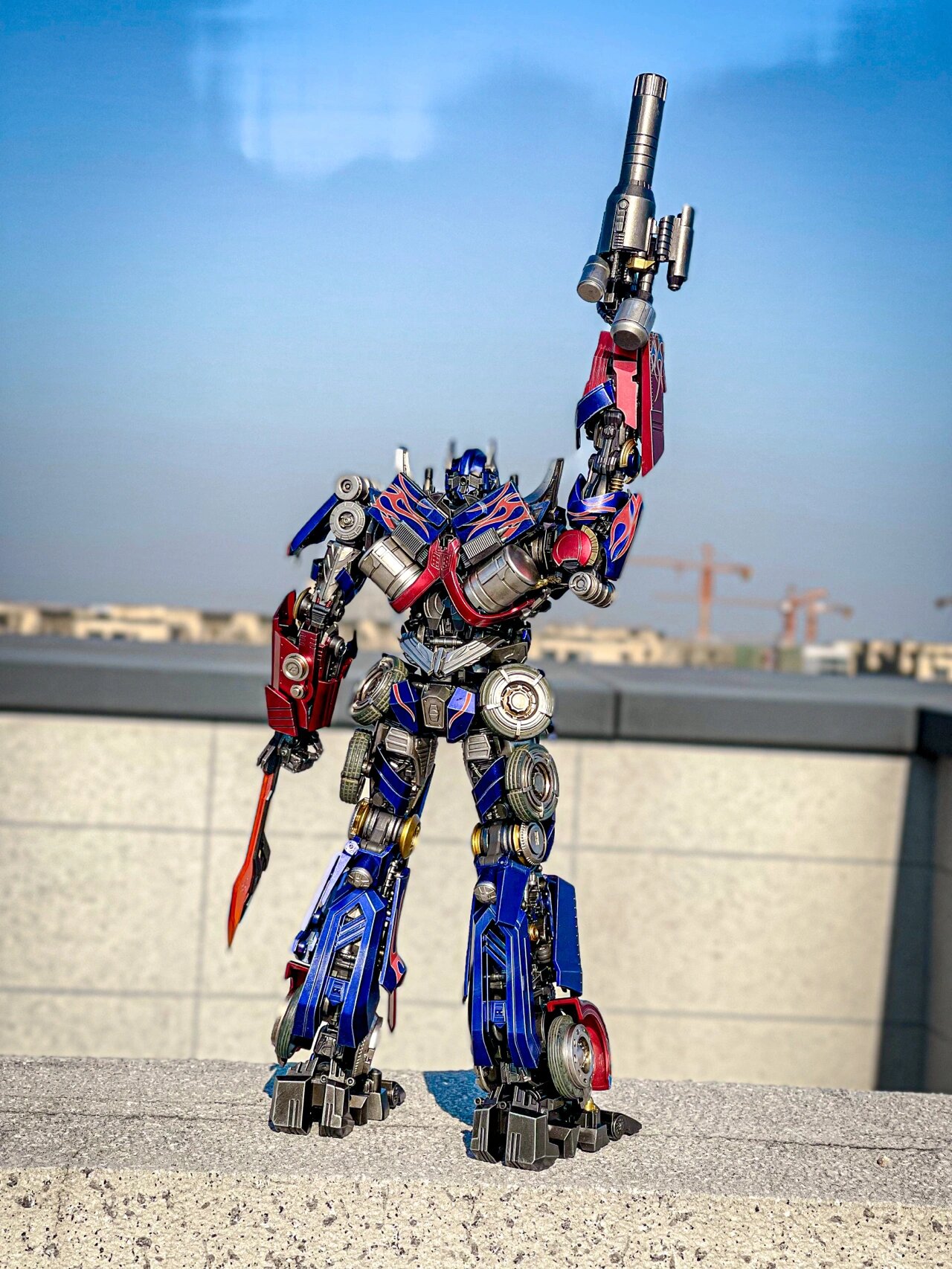 变形金刚 threezero dlx 擎天柱 天气正好 上楼顶拍几张 真的帅