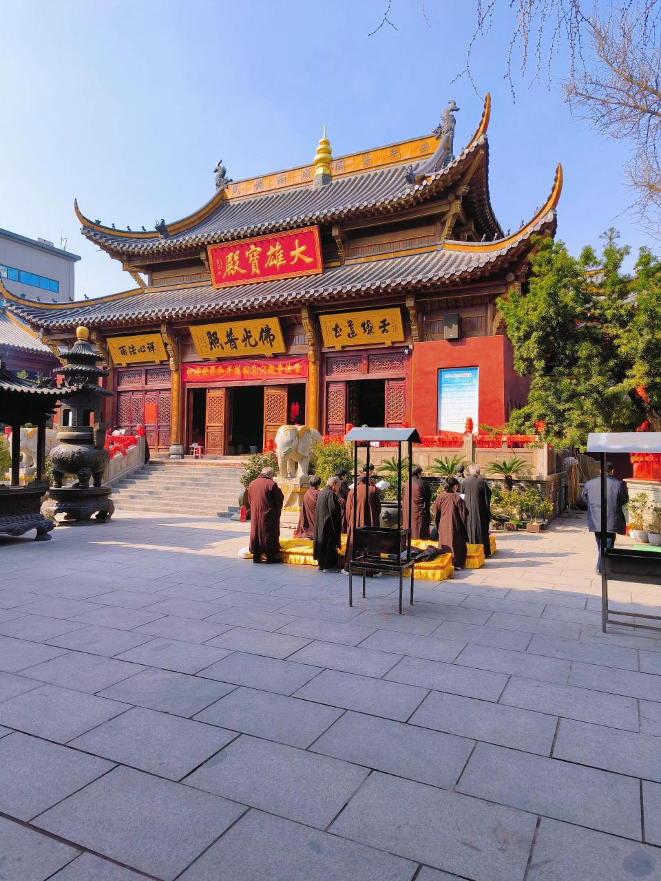 明教寺 | 步行街里喧嚣和宁静 合肥明教寺是位于安徽省合肥市的一座