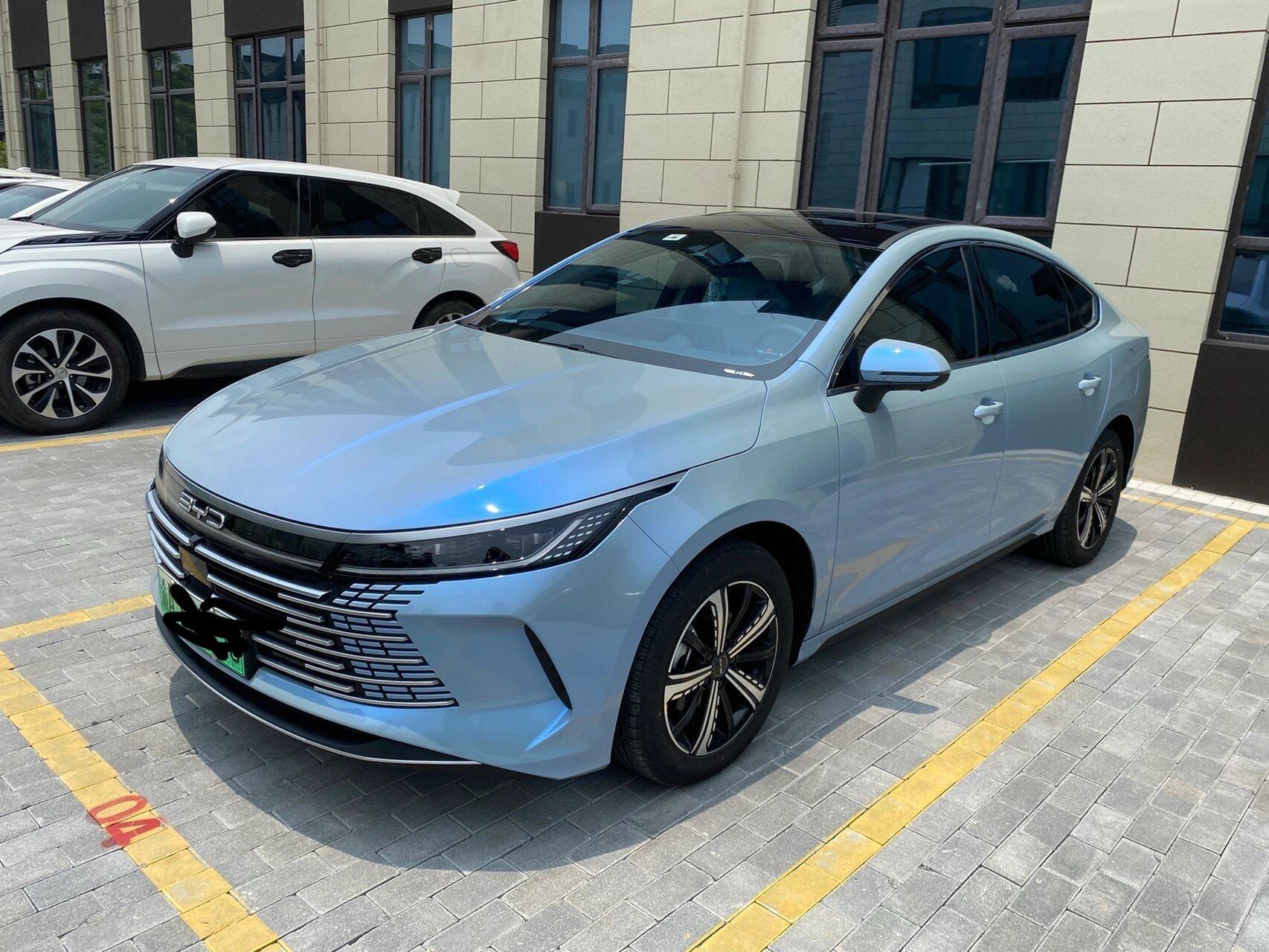 驱逐舰05梦幻岩石灰全车改色膜 可全国包安装,需要可以联系.