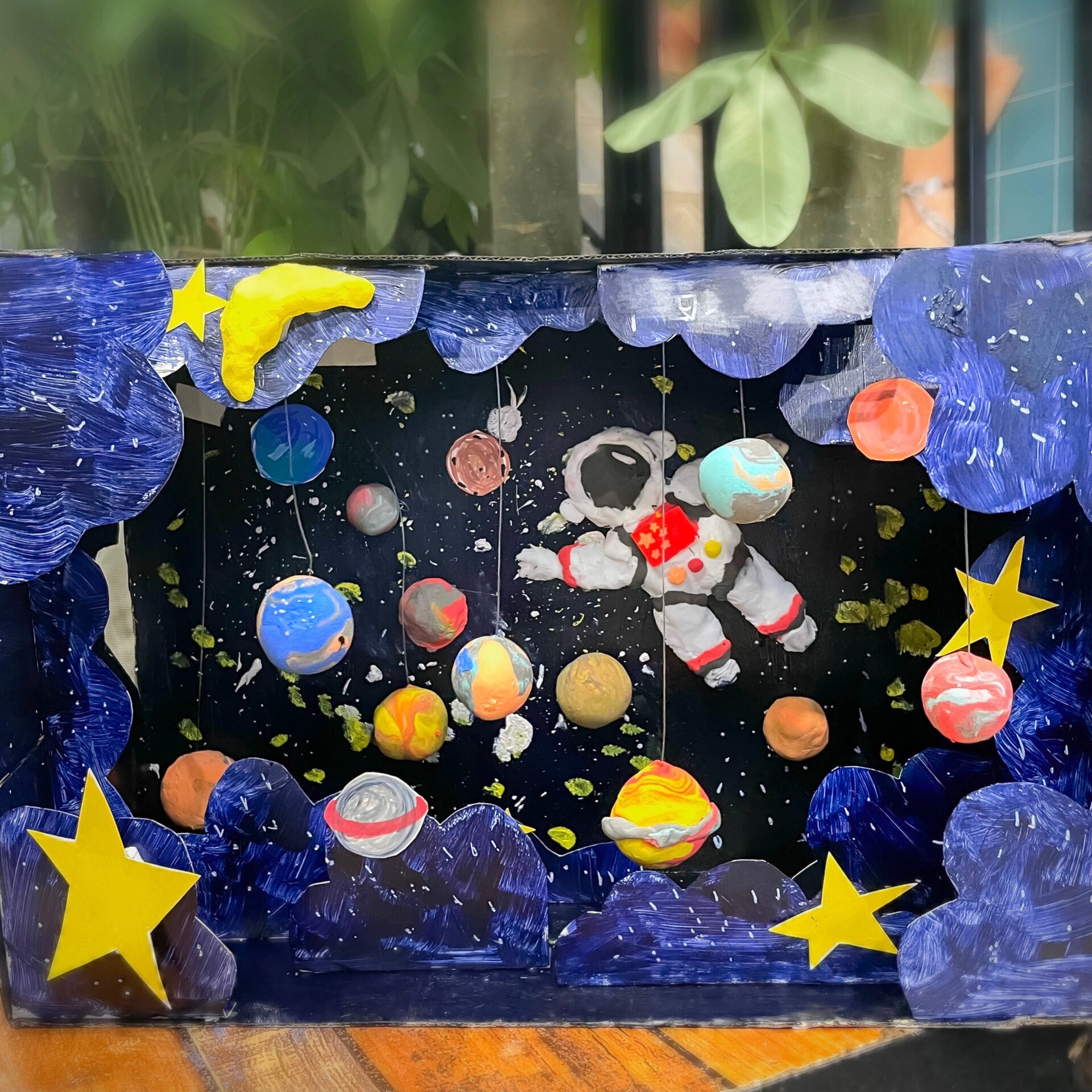 科探主题的作品～幼儿园手工宇宙科学🔬类
