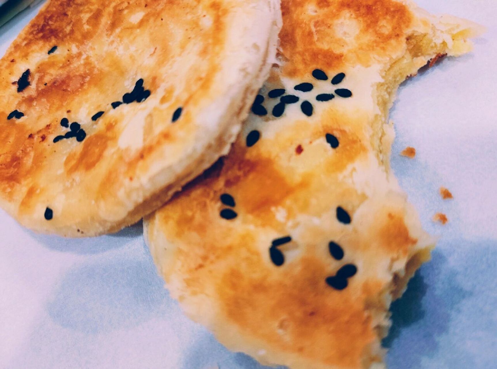 绿豆酥 绿豆酥#贵州思南特产 吃过的人都说好吃 微甜不腻 路过的朋友