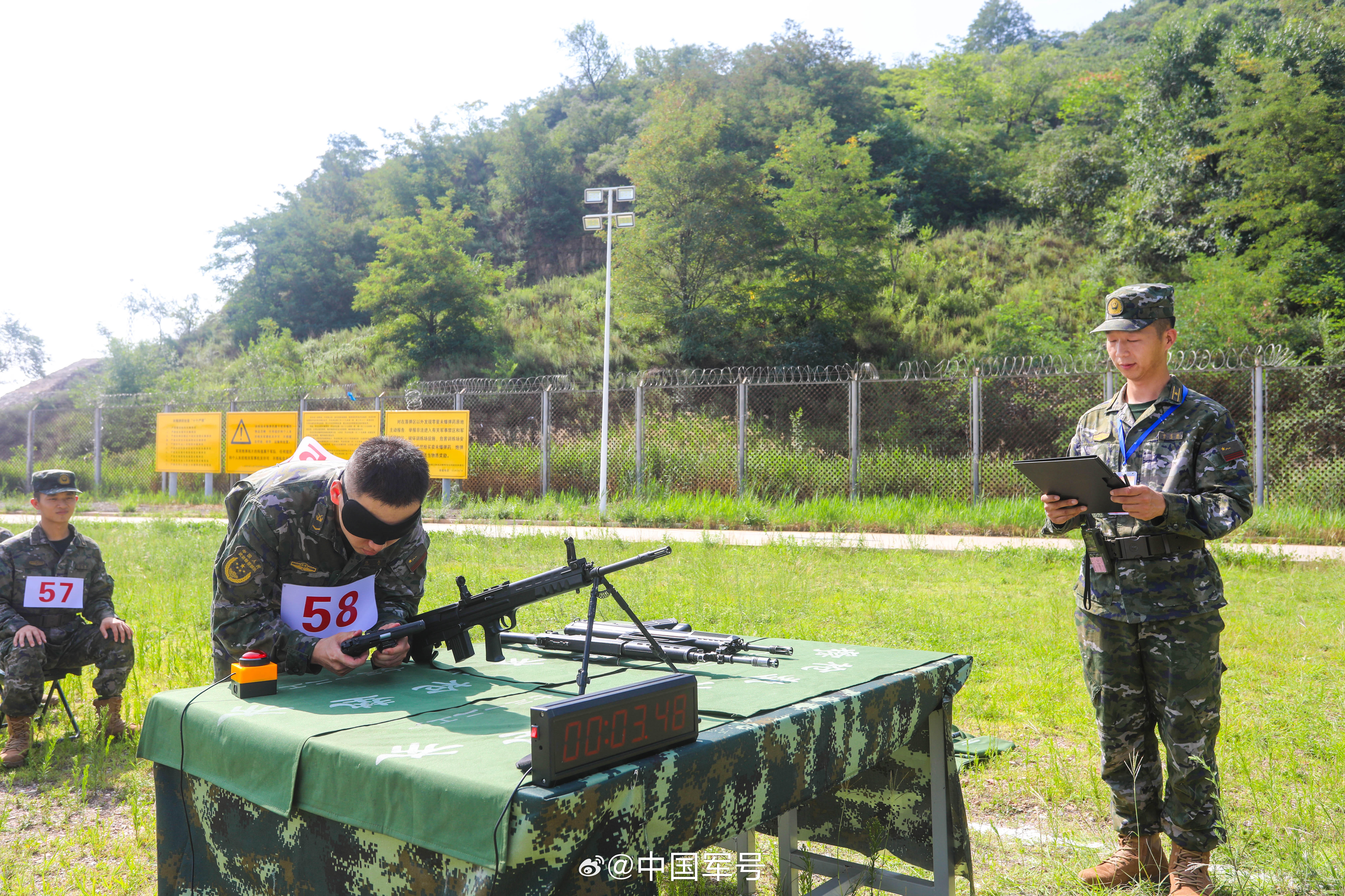 比武场保障尖兵秀绝活儿#】近日,武警山西总队阳泉支队组织开展"闭舷
