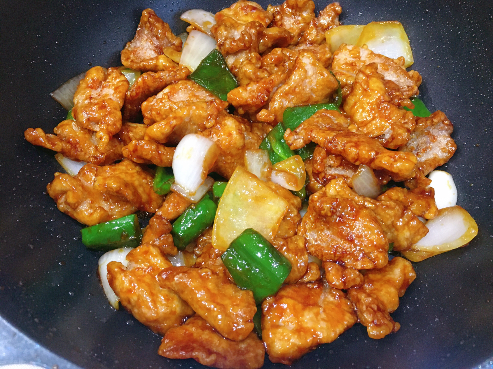在家做美食|溜肉片 第一次学做溜肉片,真的太下饭啦～ 里脊肉切稍厚点