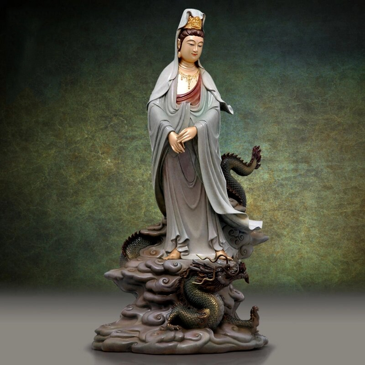 乘龙观音佛像 骑龙观音,也叫乘龙观音.