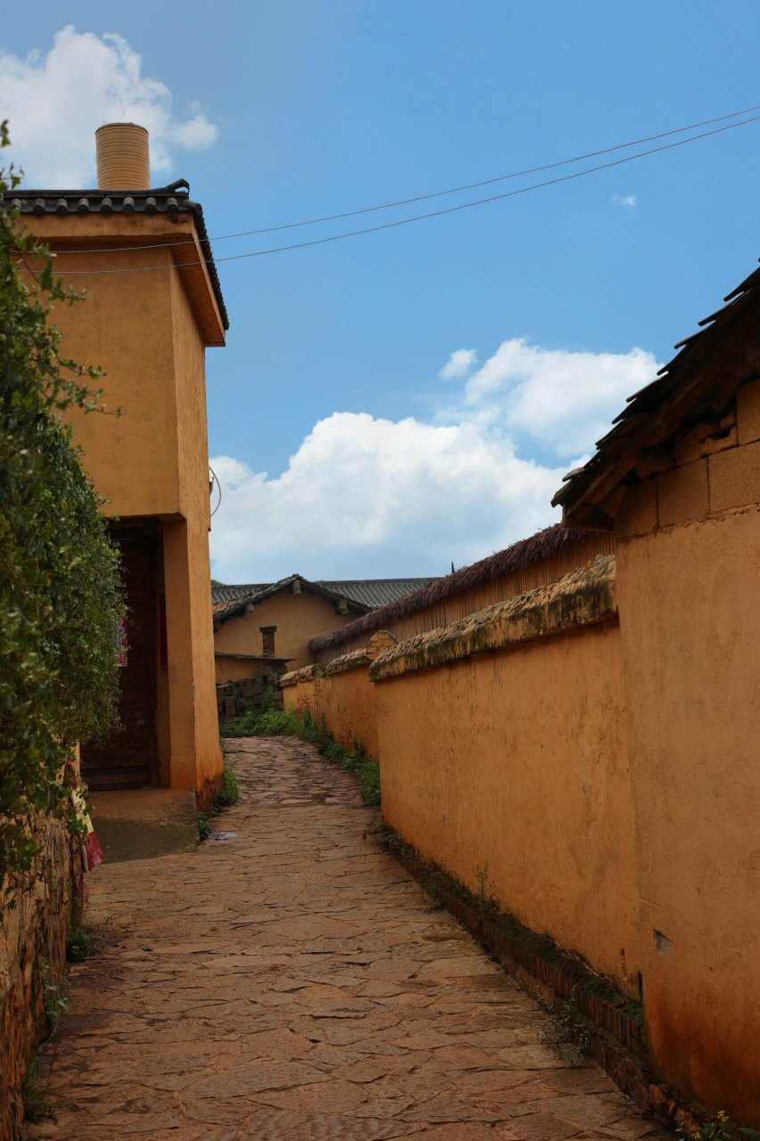 可邑小镇 | 彝族古村落 可邑小镇 | 彝族古村落 7515可邑小镇距离