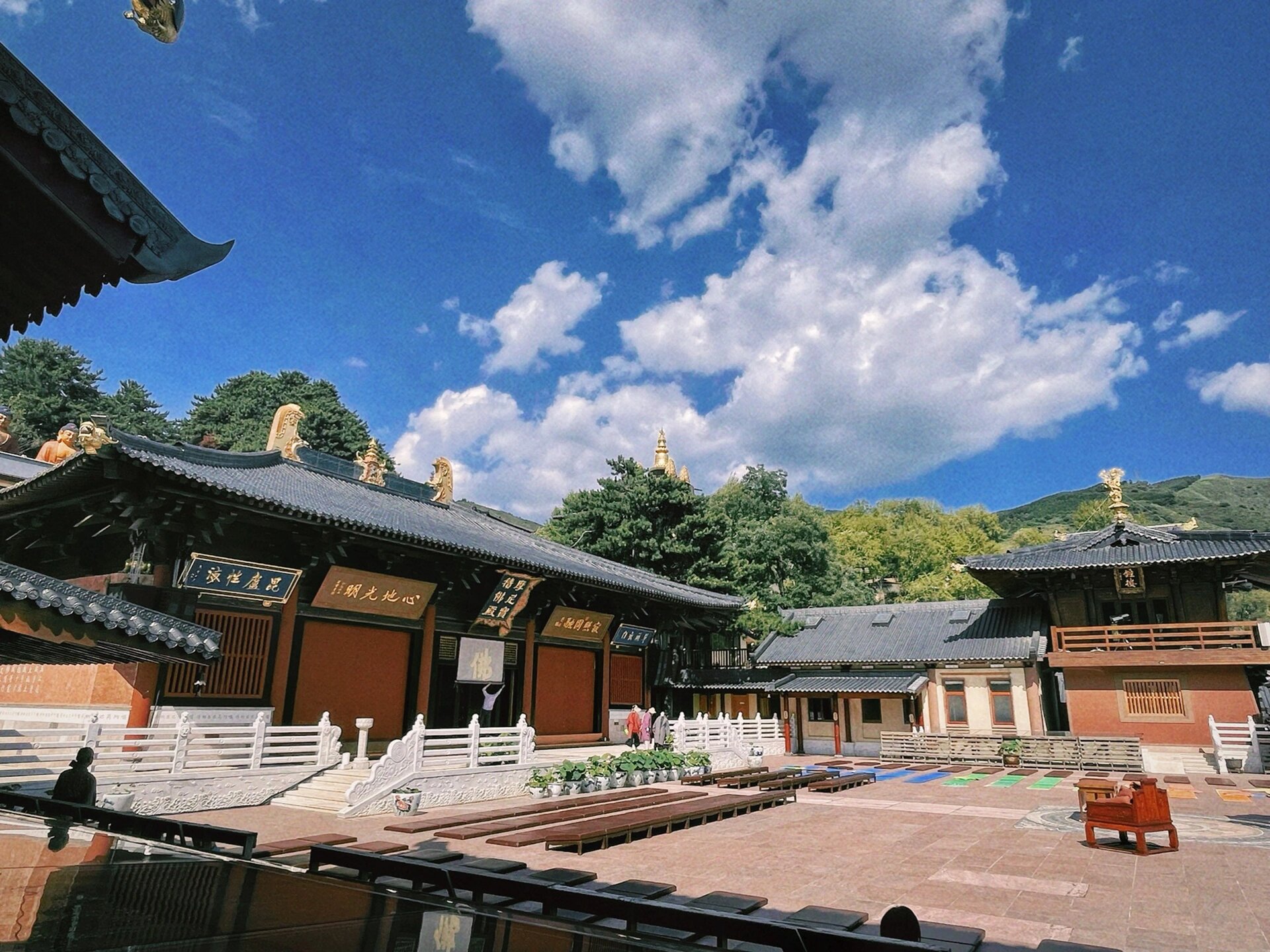 五台山古文殊寺图片