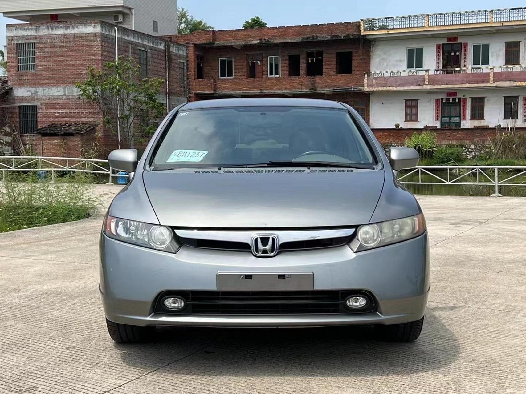 刚到 北京车 !第二手车 07年本田思域手动挡1.8,没事故没水泡!