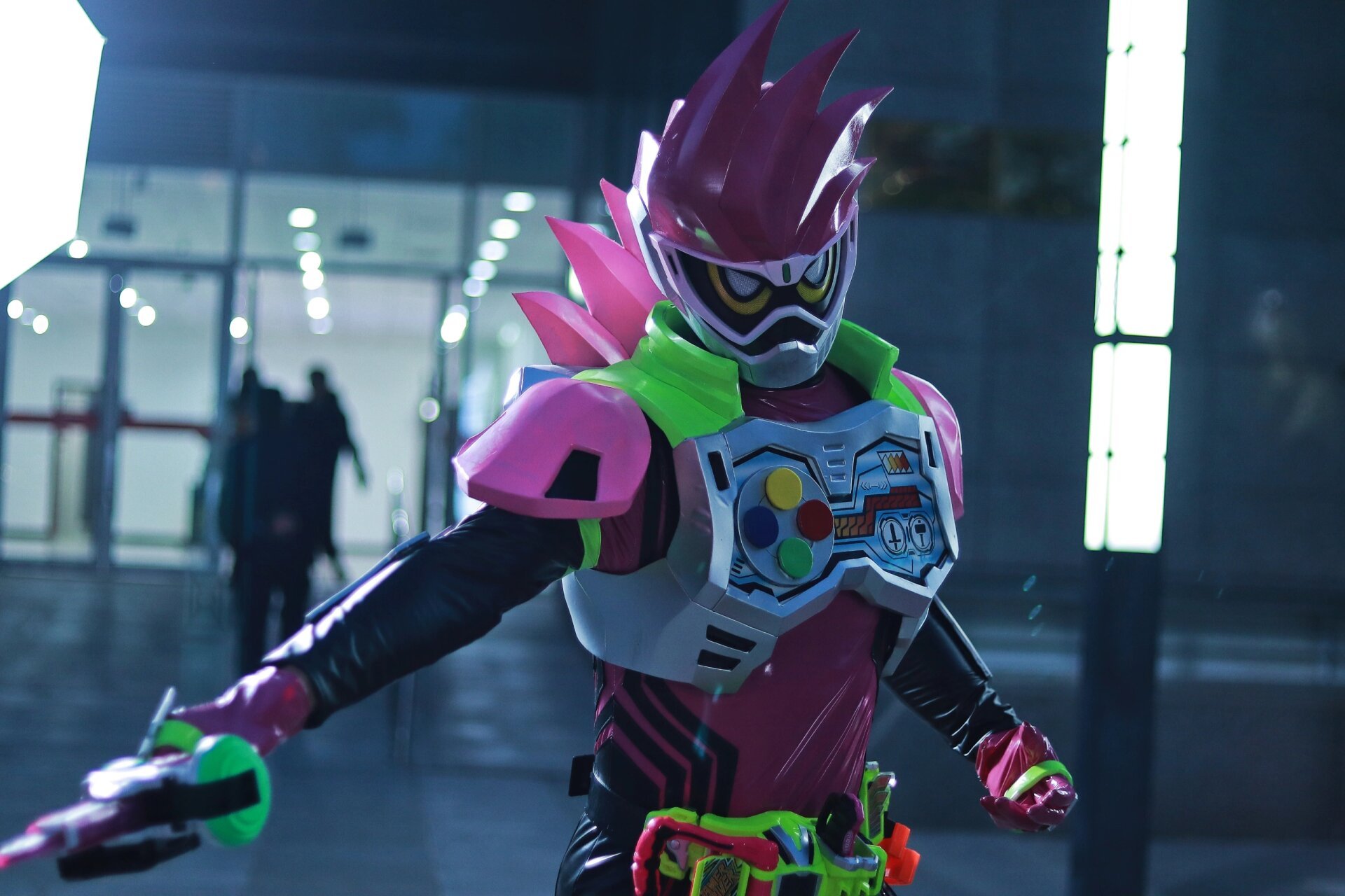 ex-aid 假面骑士艾克赛德 去年在学校出的ea ps:四月份冻的要死