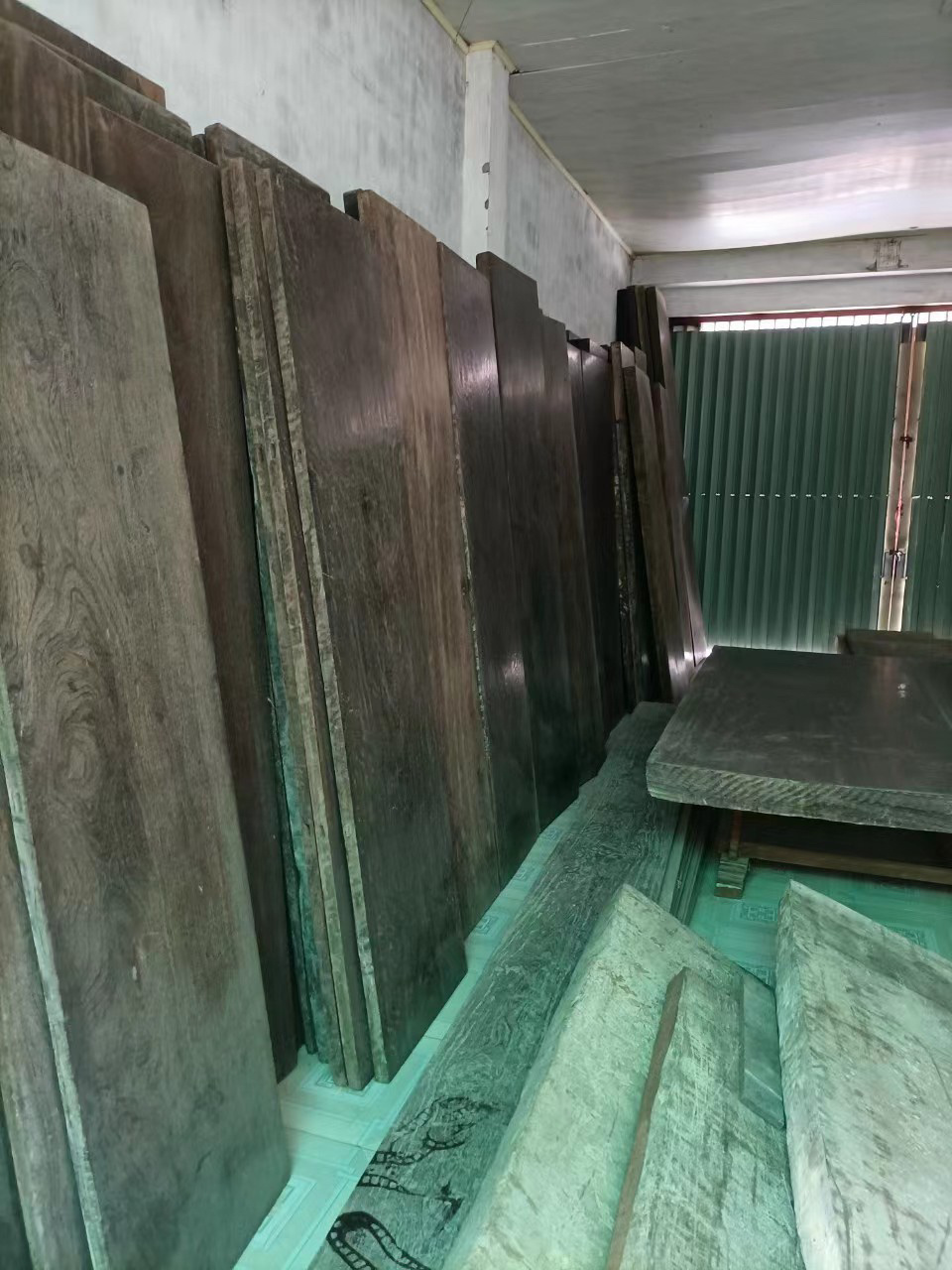 百年老料铁力木大板茶台板格木东京木大板桌 铁力木是明清家具用材的