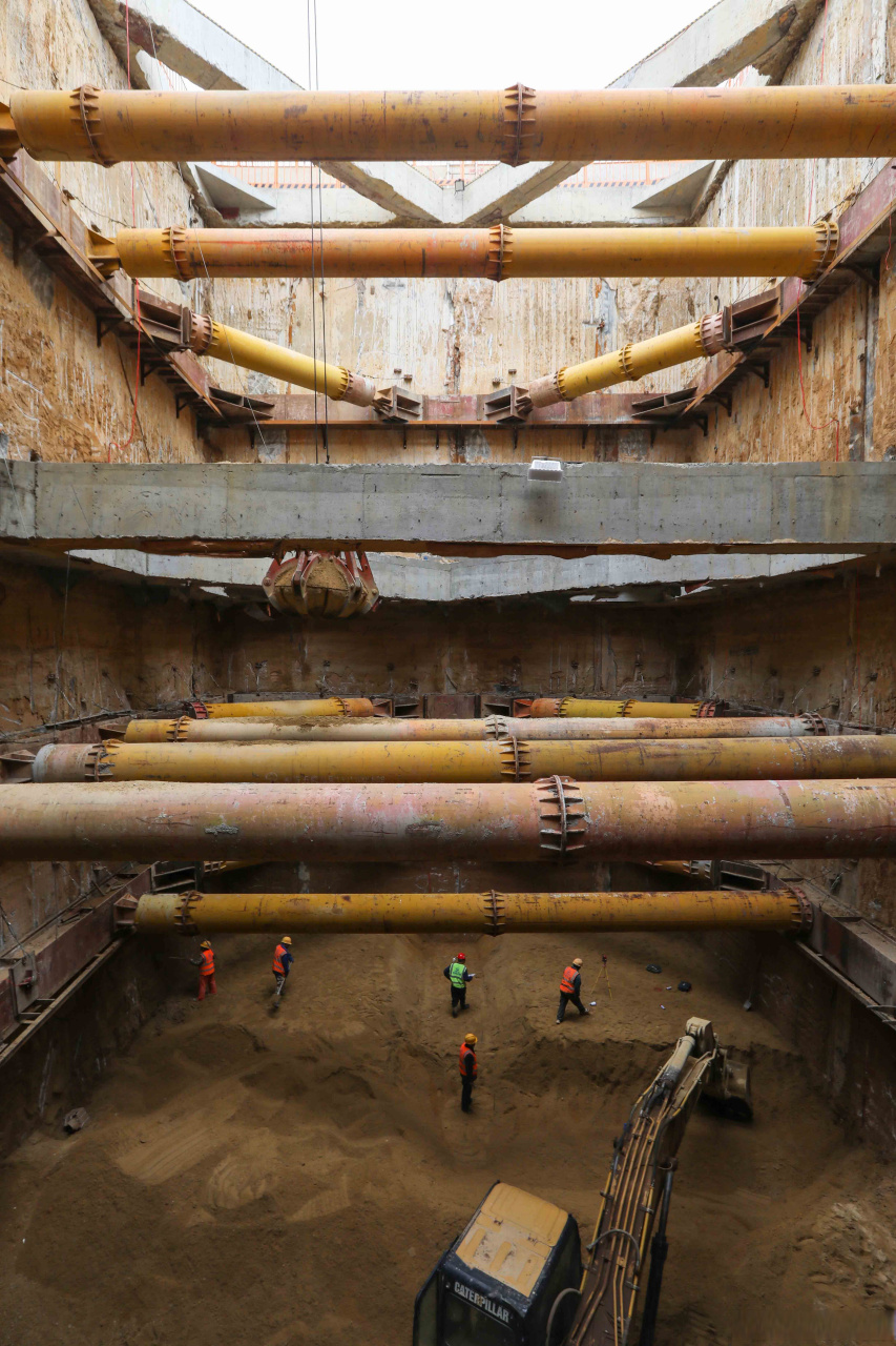 南昌地铁1号线东延项目瑶瑶区间中间风井土方开挖完成 2023