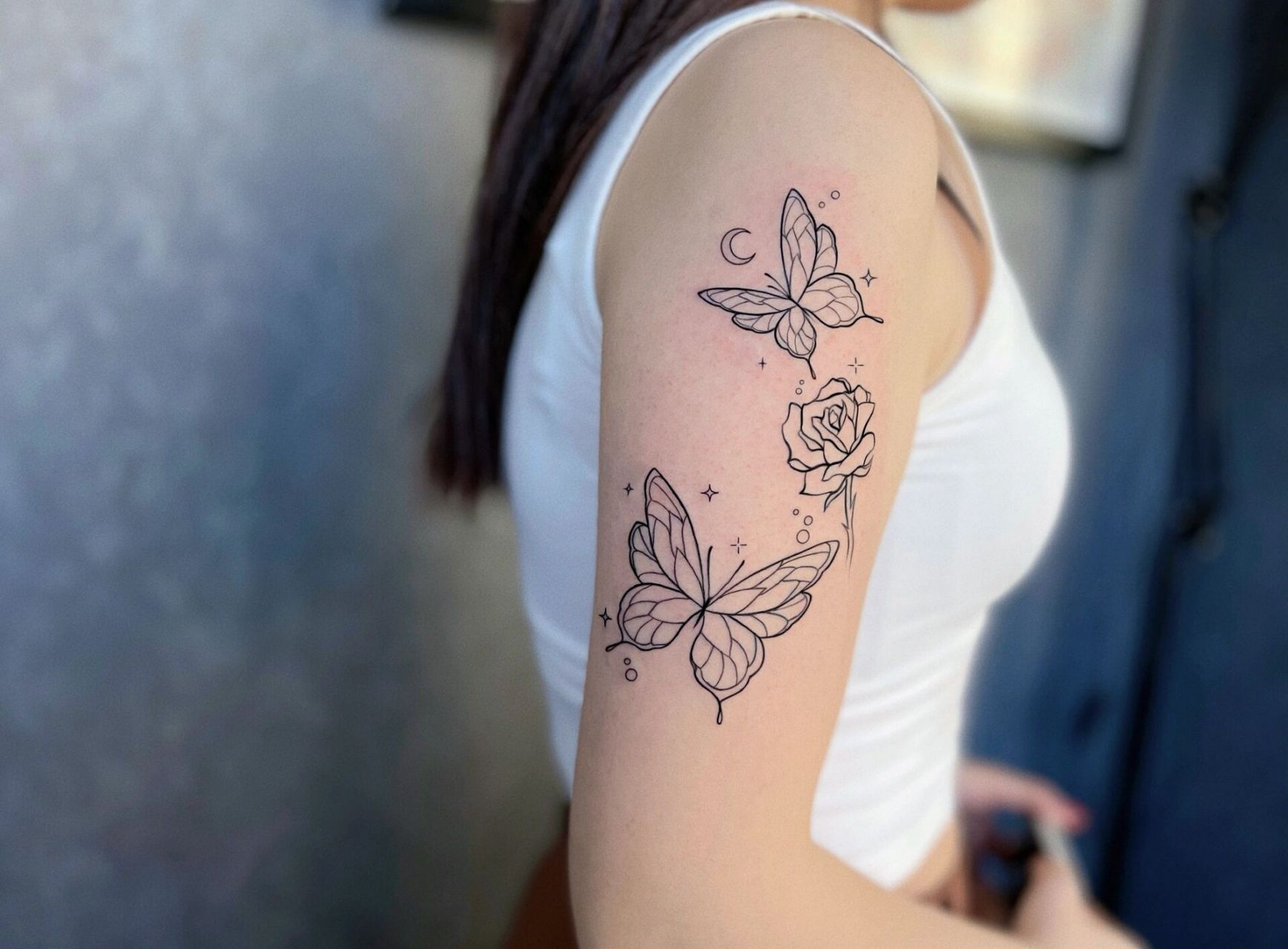 tattoo | 蝴蝶·玫瑰纹身 - 《 春日玫瑰 》 元素「蝴蝶」「玫瑰」