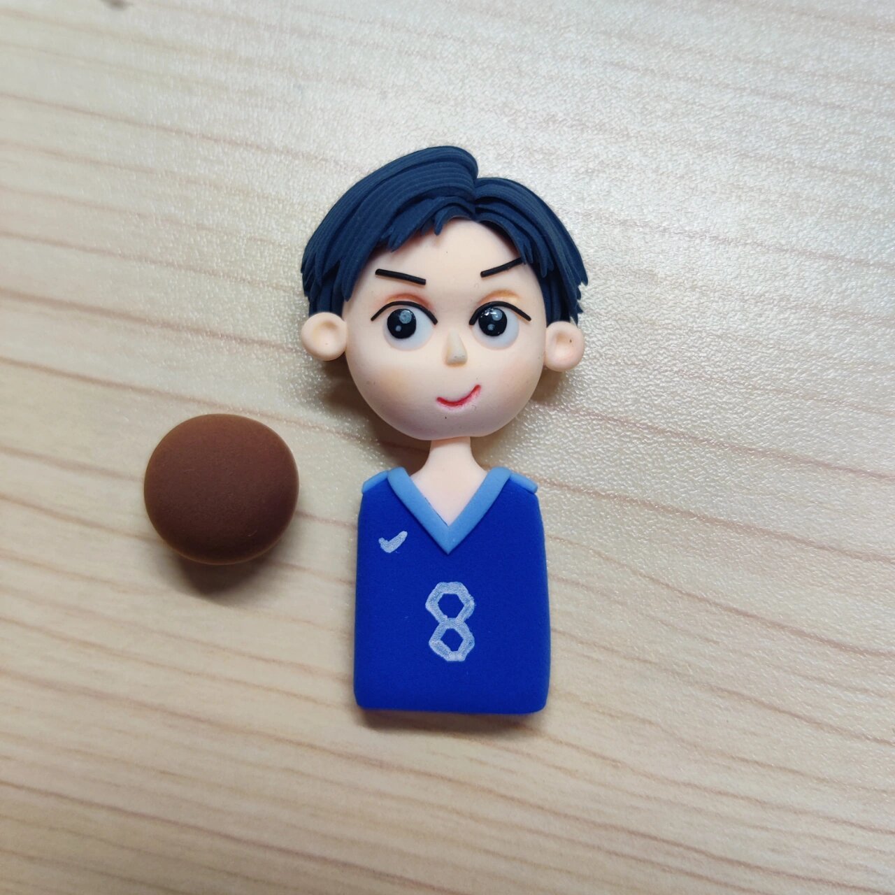 超轻粘土—篮球男孩 第一次做有头发的男孩,哈哈哈