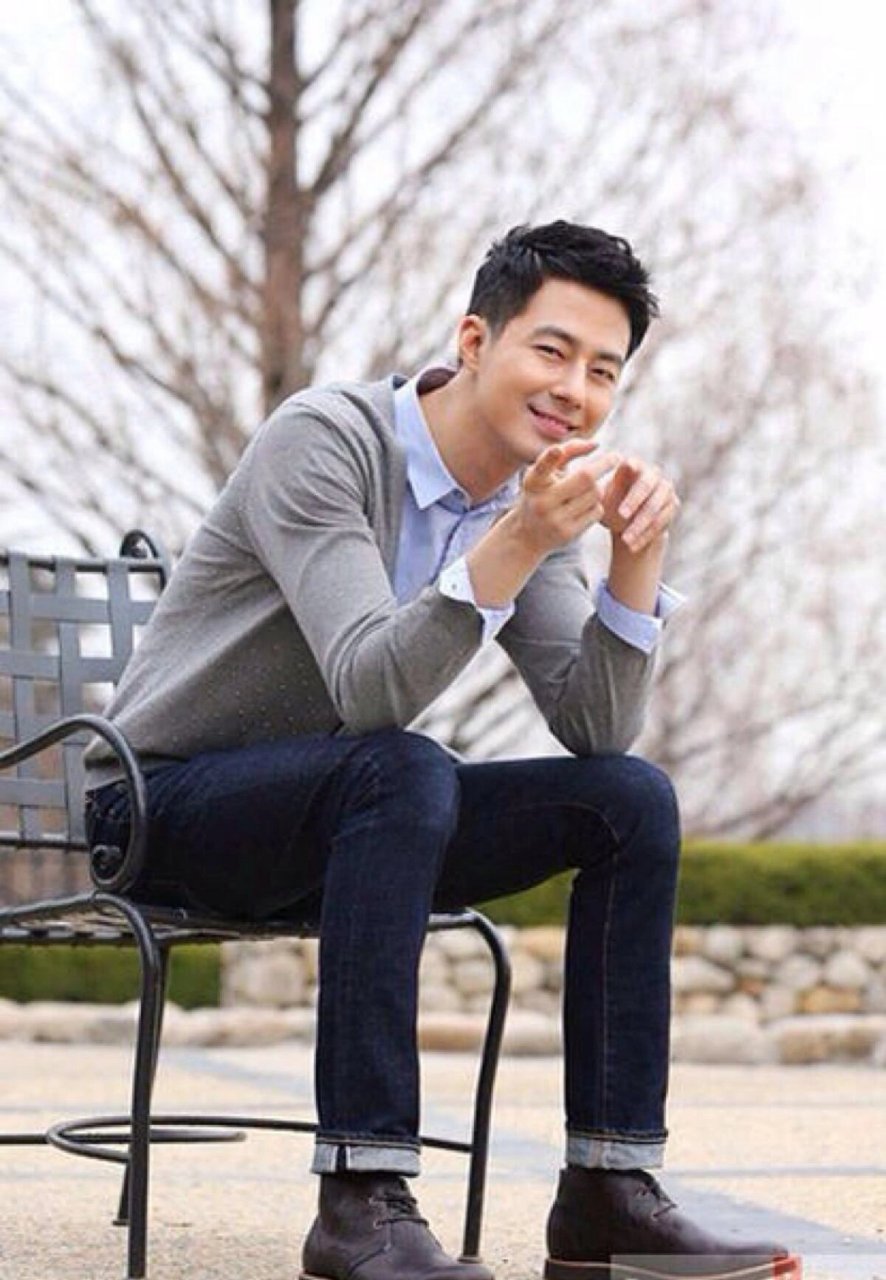 赵寅成 帅到一定程度,演技好到炸裂.我喜欢