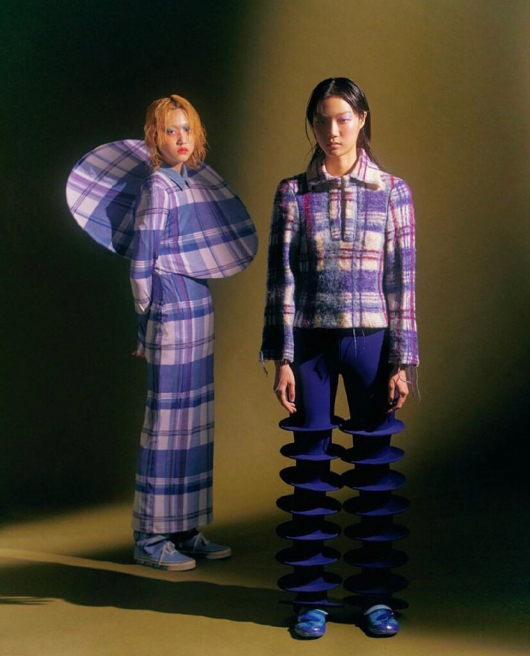 9015sun woo 	 是韩国设计师sun woo chang创立的同名品牌,毕业于