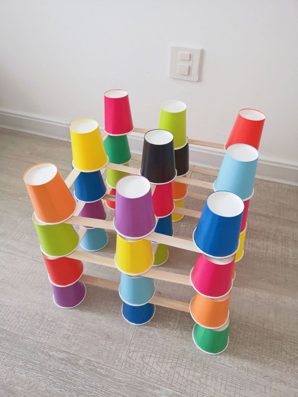 在家早教|纸杯搭建,发挥宝宝创造力7515 在家早教—纸杯搭建