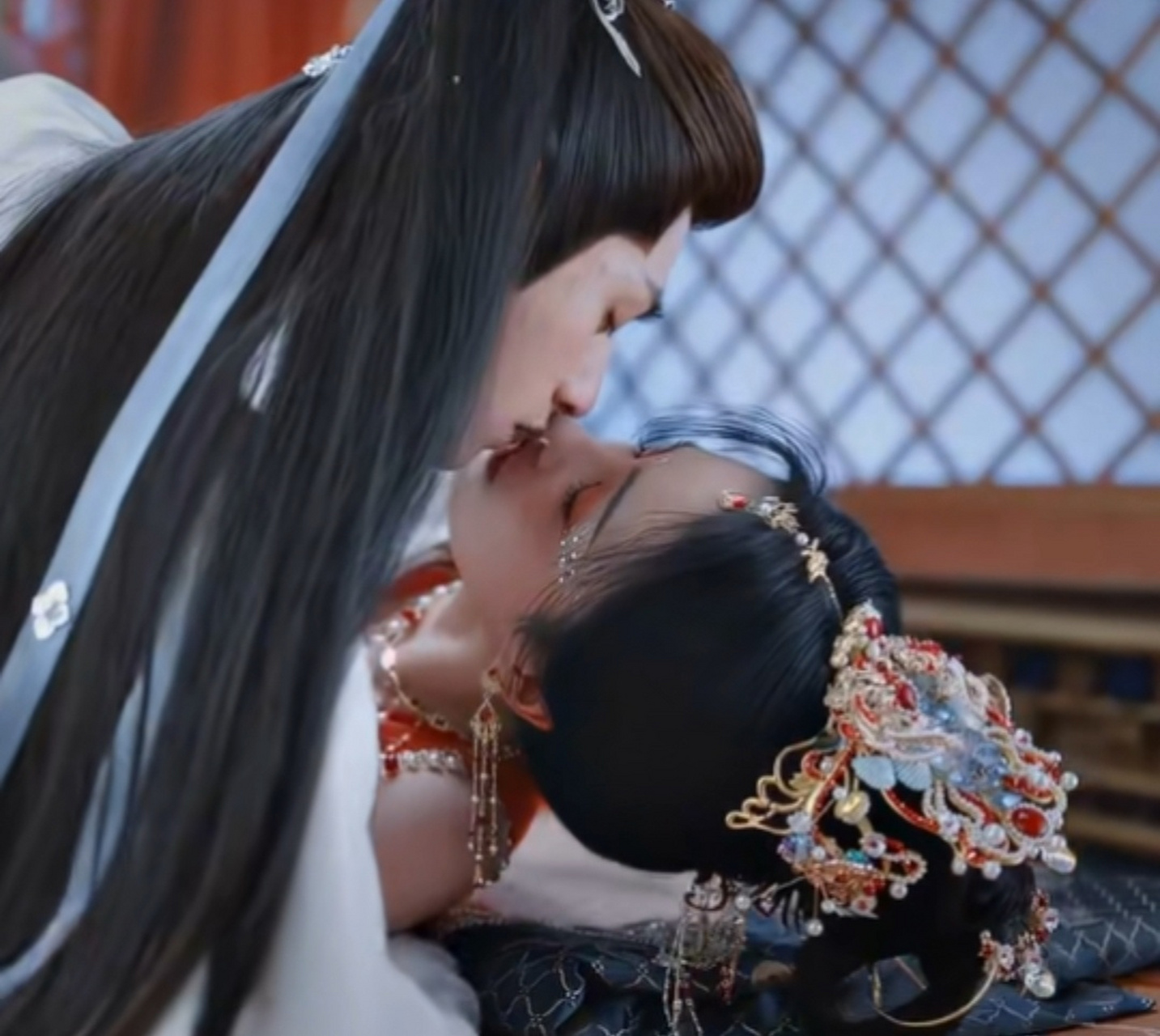 白鹿看别人拍吻戏#白鹿看完发觉她自己的吻戏已经到了天花板…