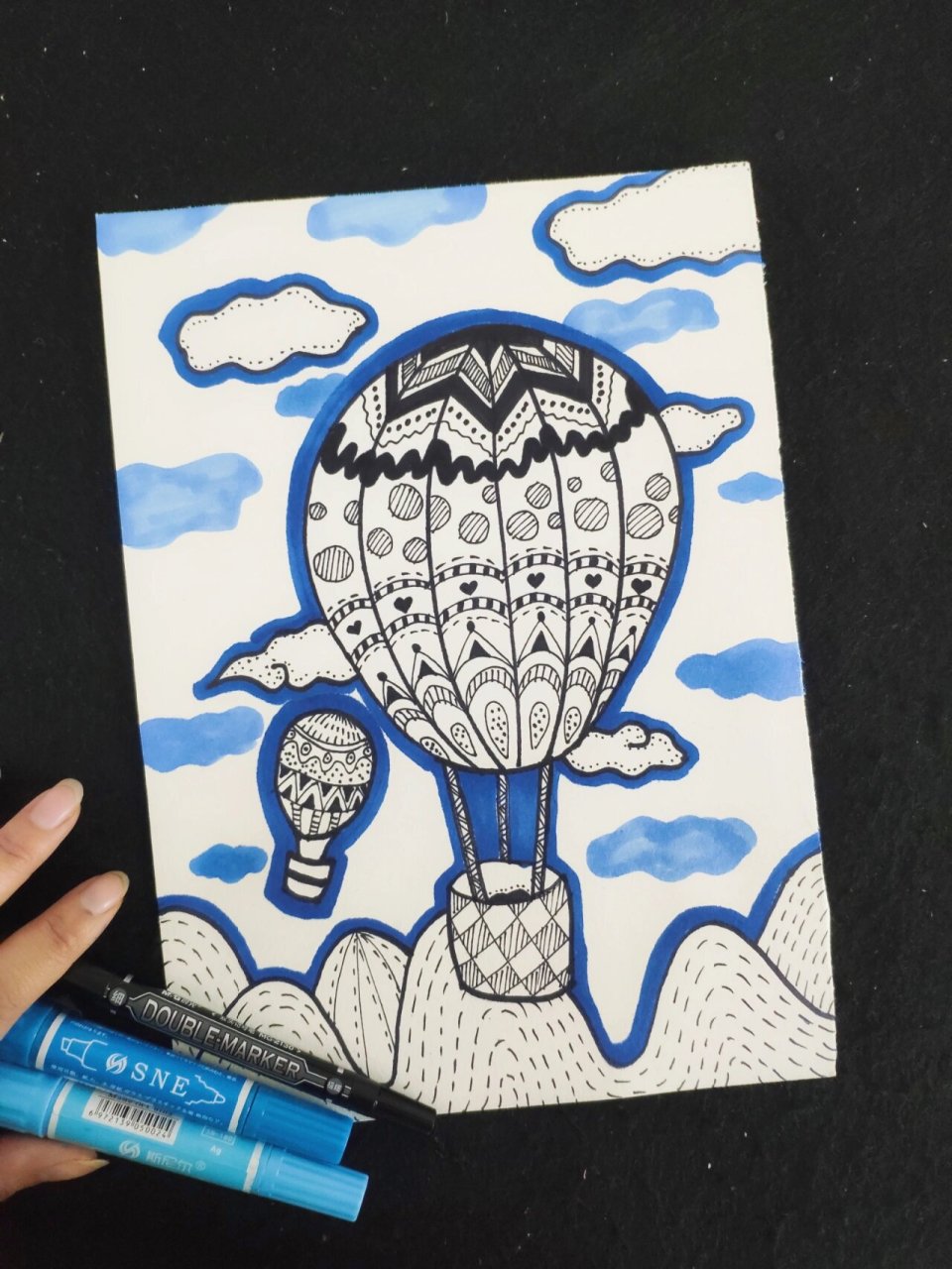 线描画丨热气球 热气球飞呀飞,要带小朋友飞到哪里去呢?