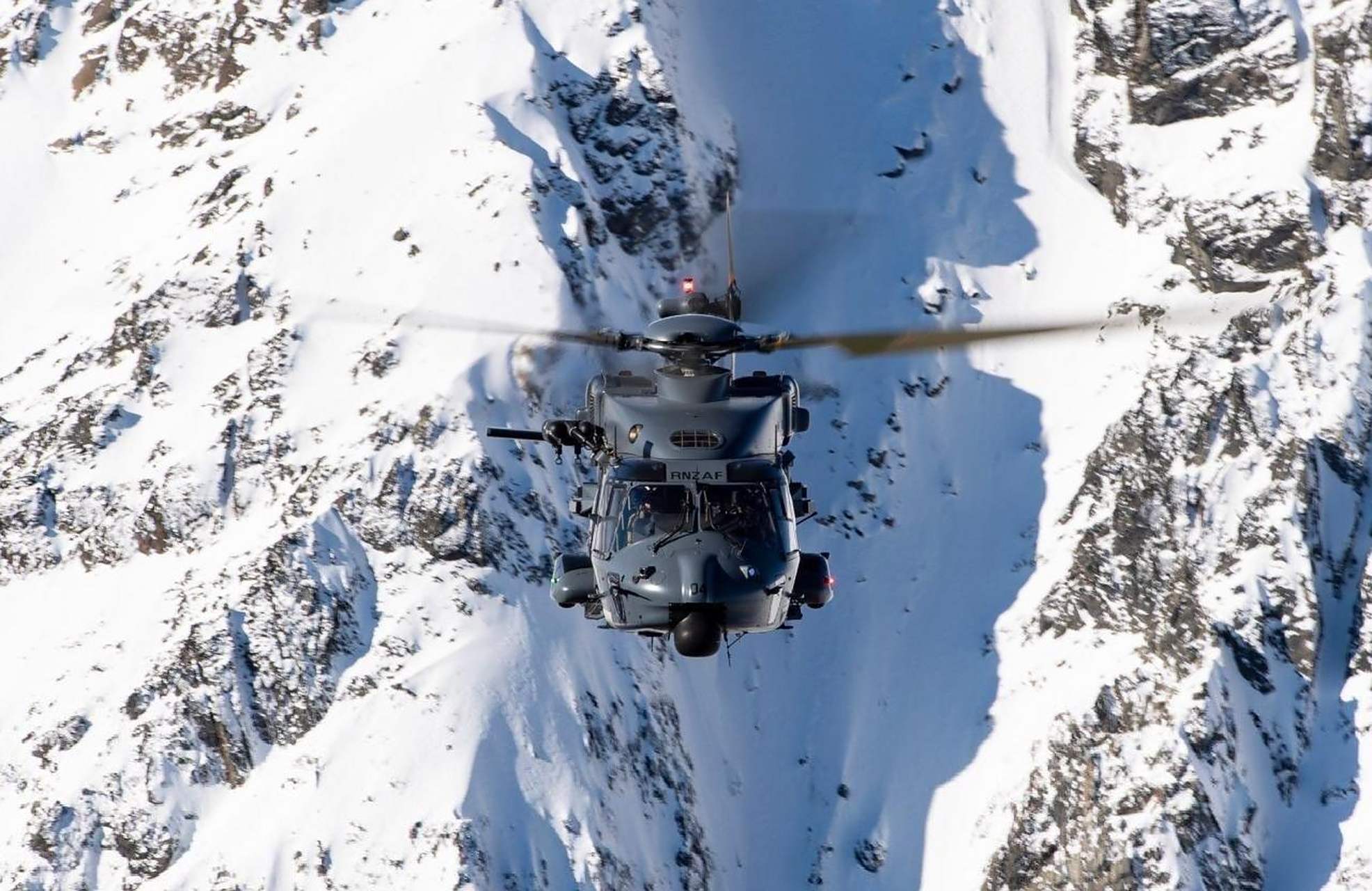 新西兰空军nh90直升机,颜值没得说,就是太娇气!