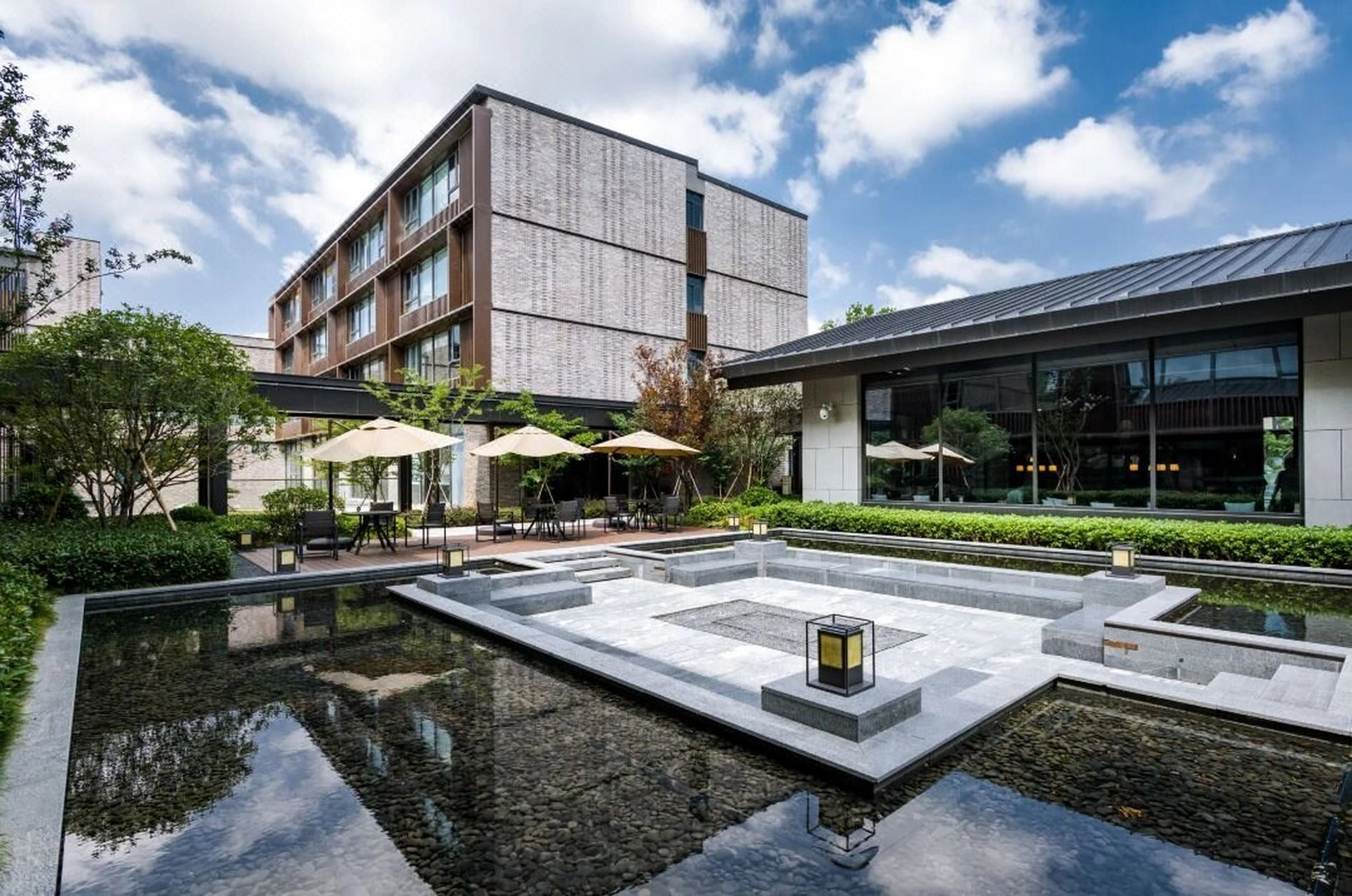 1晚899含温泉|南京汤山涵田悦酒店 南京汤山涵田悦酒店坐落于汤山国