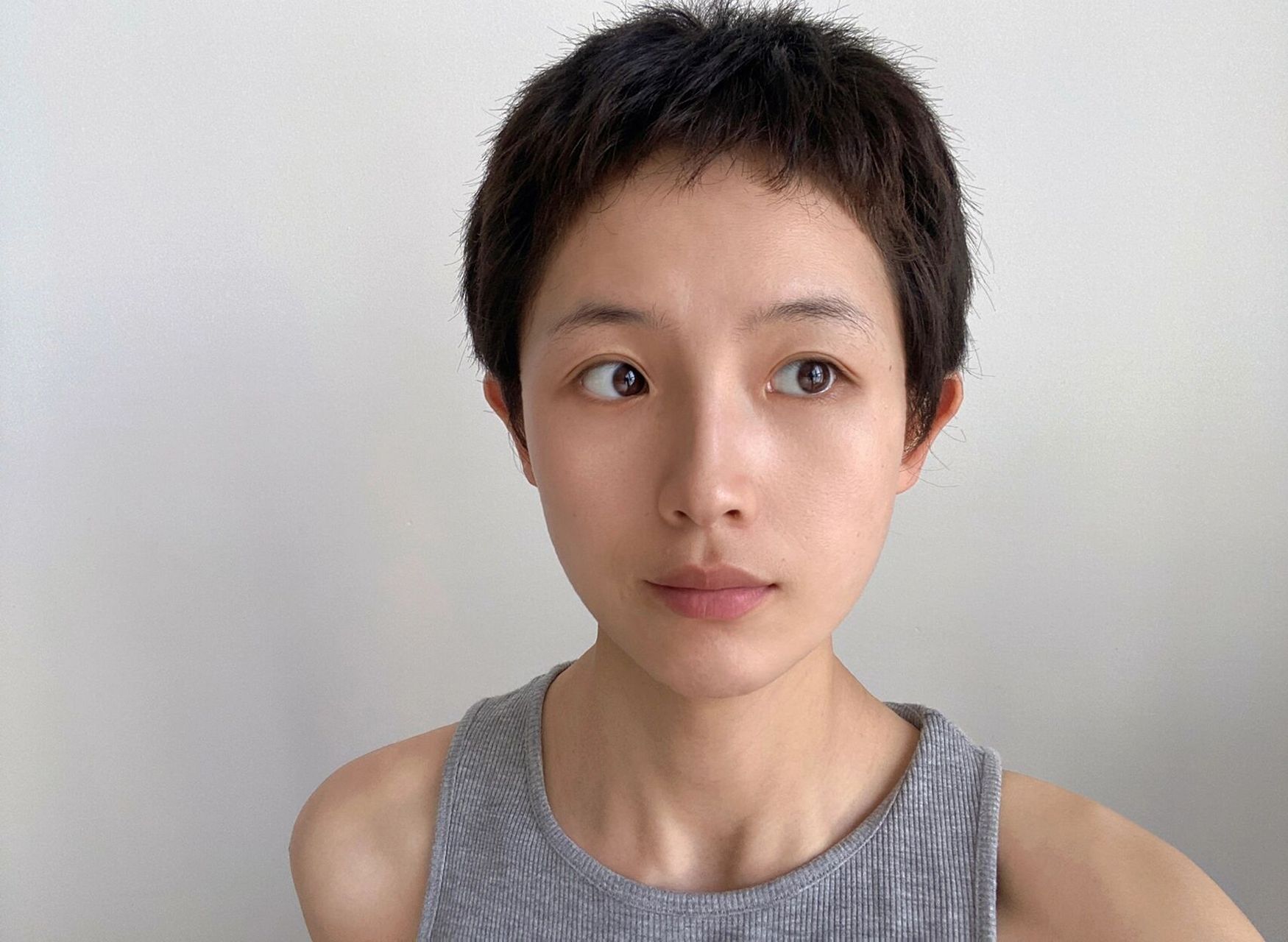 记录寸头三个月变化 讲真 短发真的显老 更容易暴露体态问题  对气质