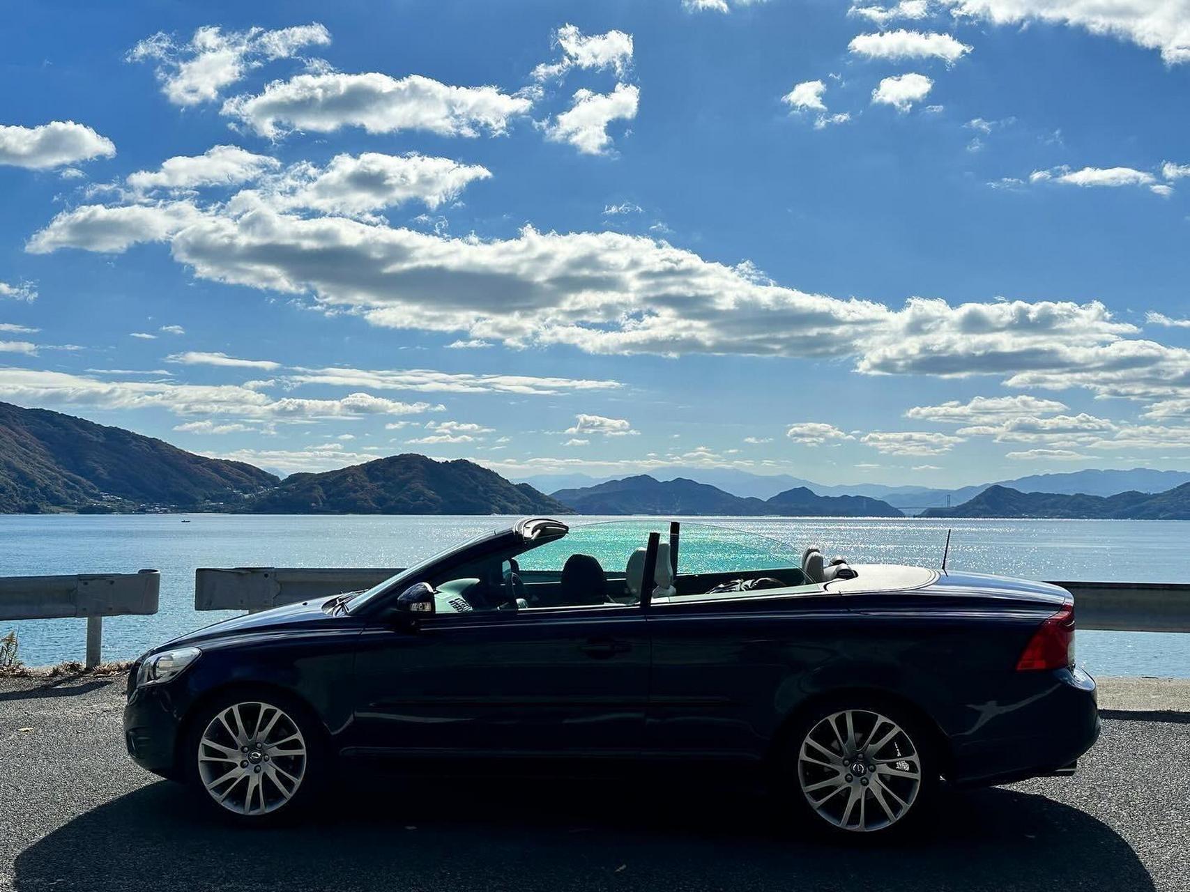 沃尔沃c70是一款可以全方位满足驾驶者多重需求的三折式硬顶四座敞篷