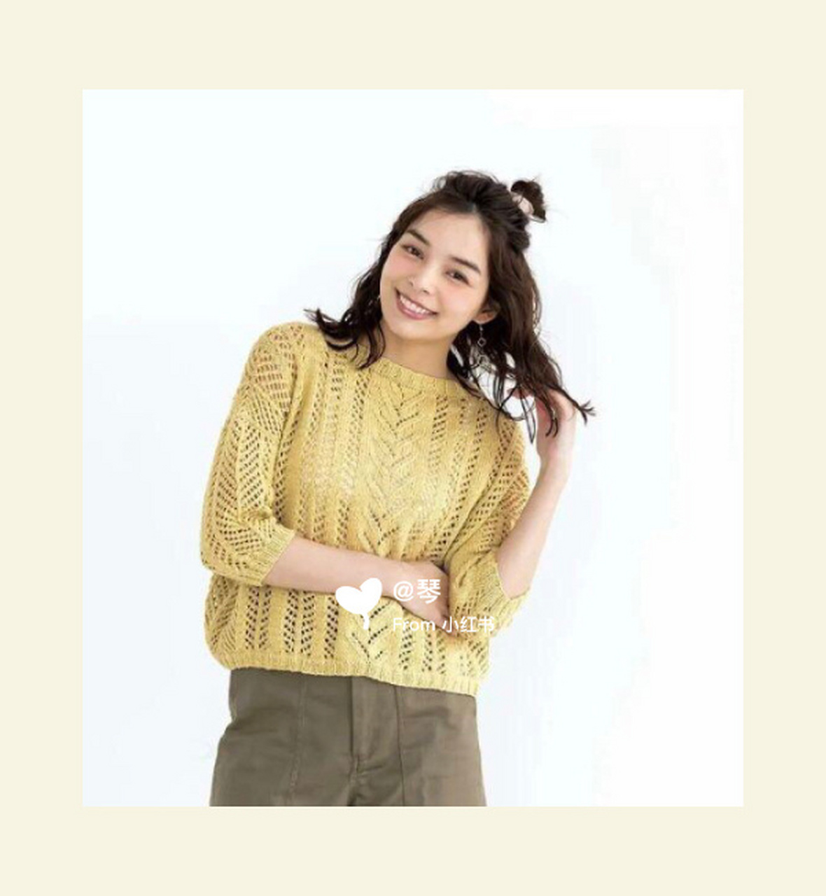 一字领镂空落肩袖 看图解:衣身从下往上编织,先编织螺纹底边再编织