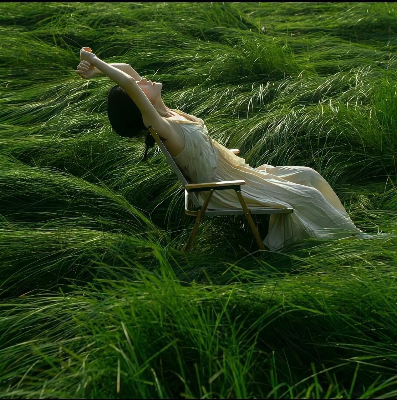 女生背影头像 | 不露脸女生头像