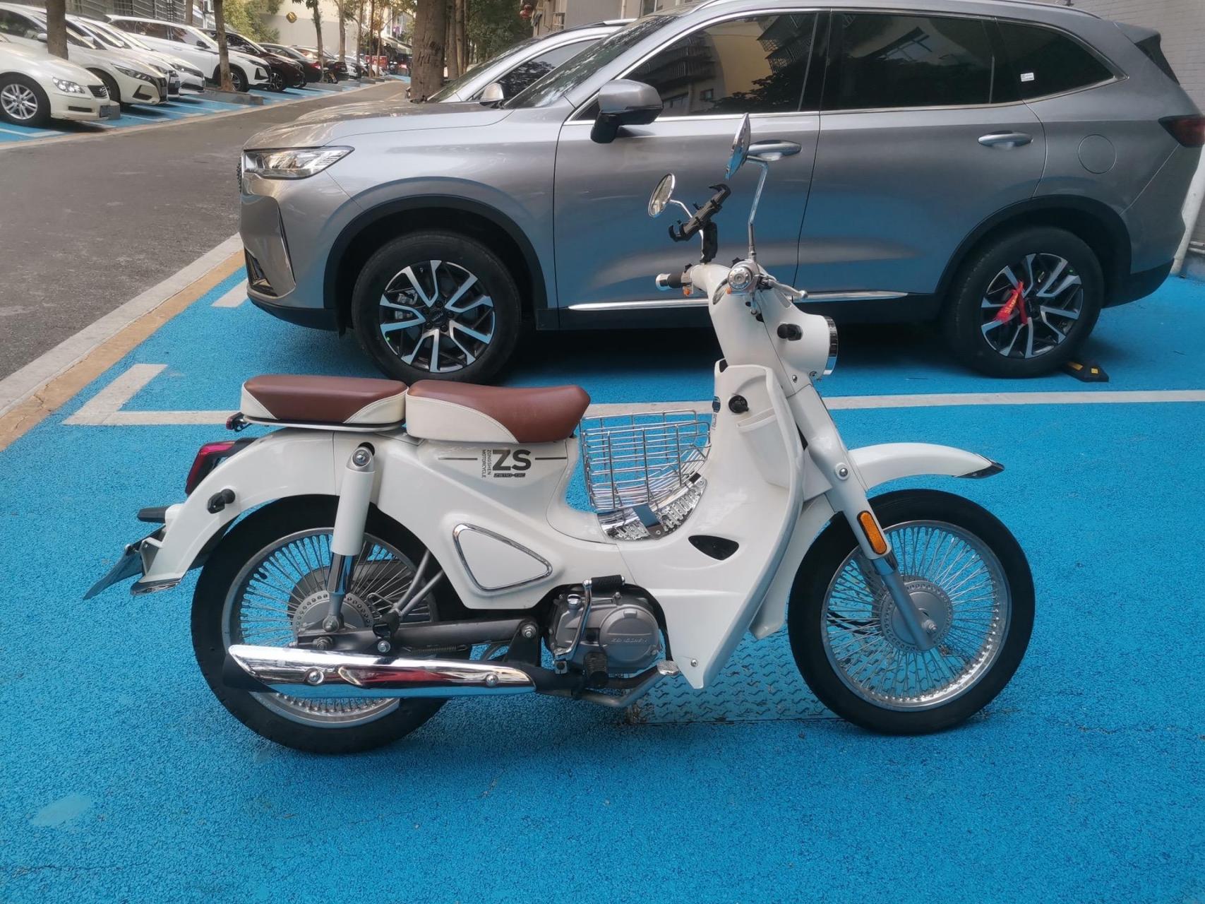 宗申yami110 自动档   发动机巅峰状态 22年8月上牌   只跑了3000公里