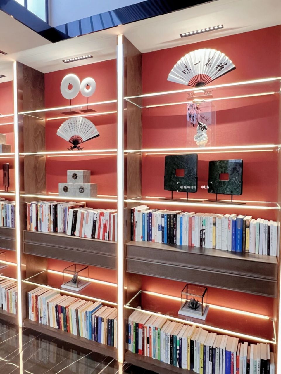 7815丽橙酒店开新店了 丽橙本身在宜昌就是老品牌了 这次的新店