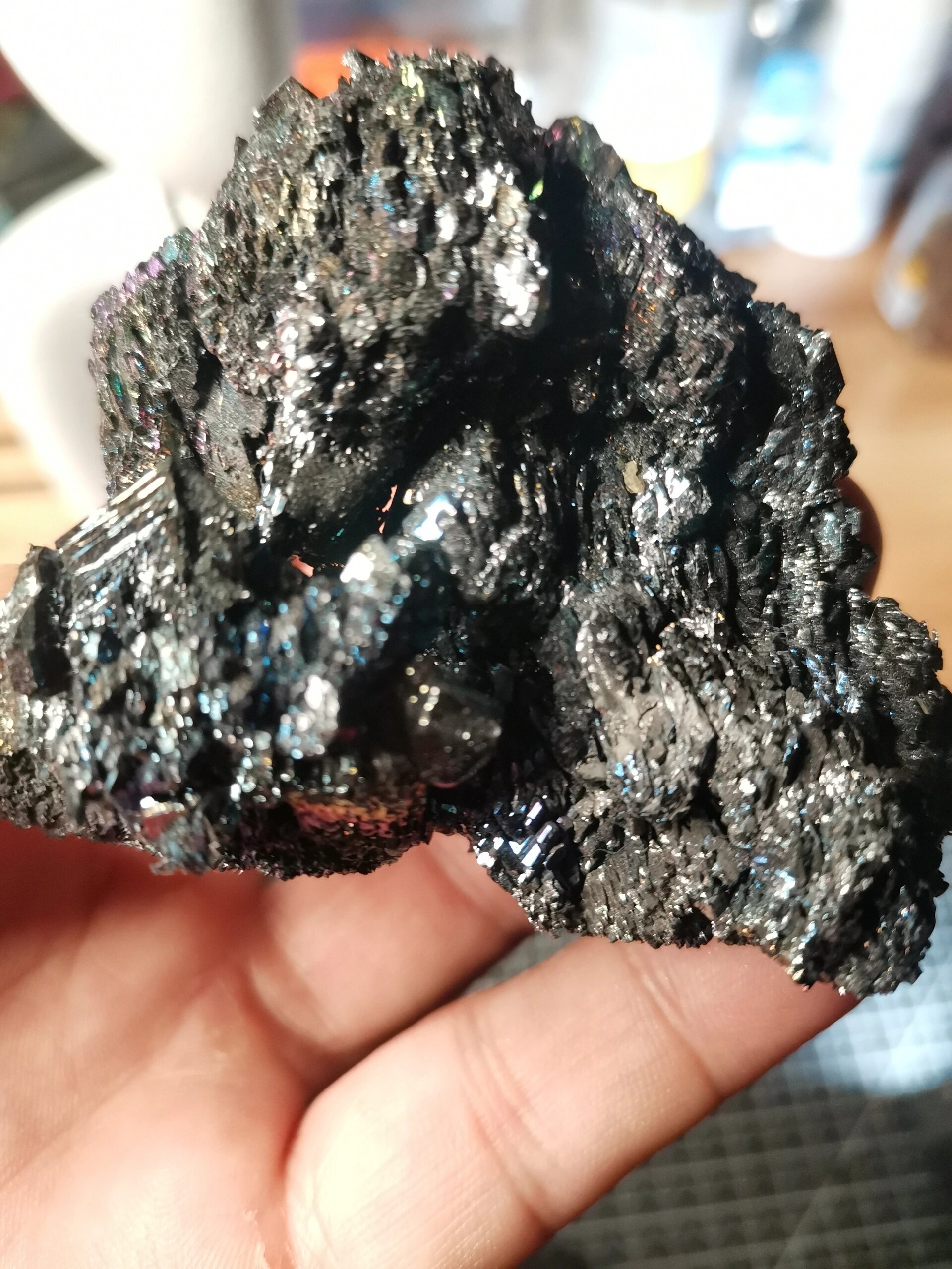 天然七彩矿标 天然七彩矿标,可展示可收藏,喜欢的朋友可以私聊.