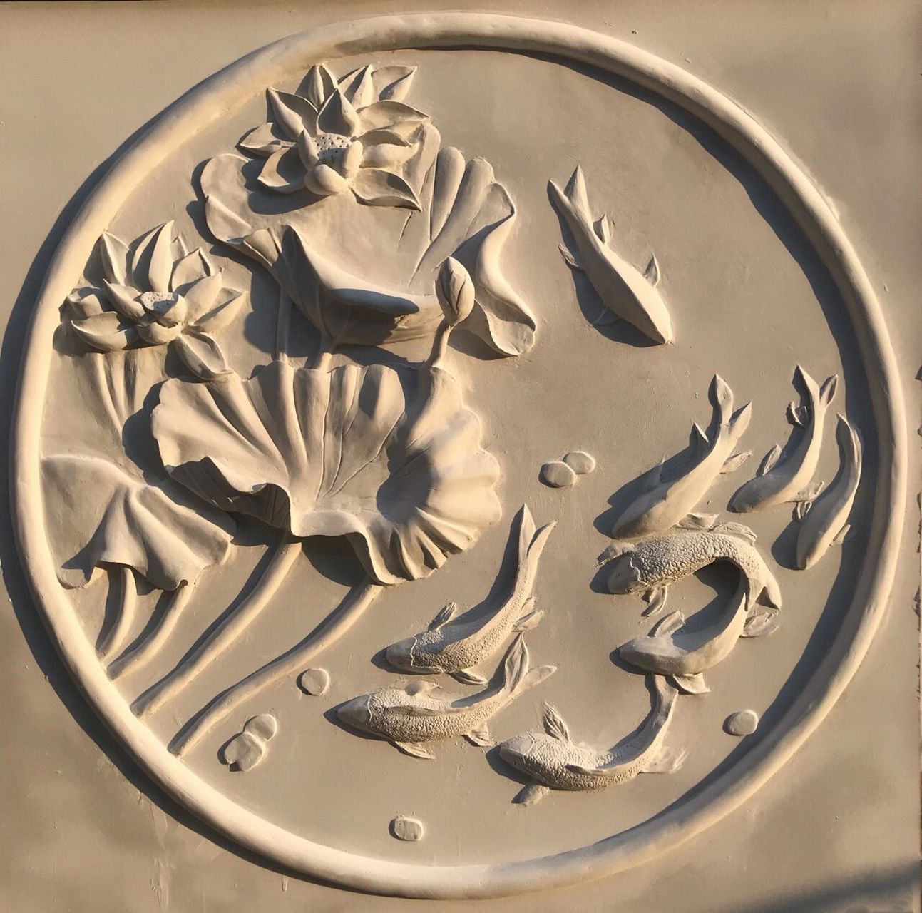 浮雕壁画《九鱼图》