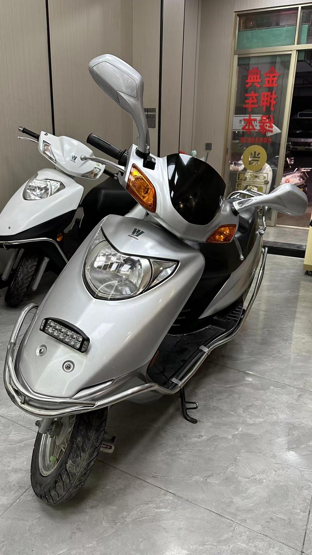 国三准18年豪爵喜之星100机,实表仅行驶一万公里,客户一手车准时保养