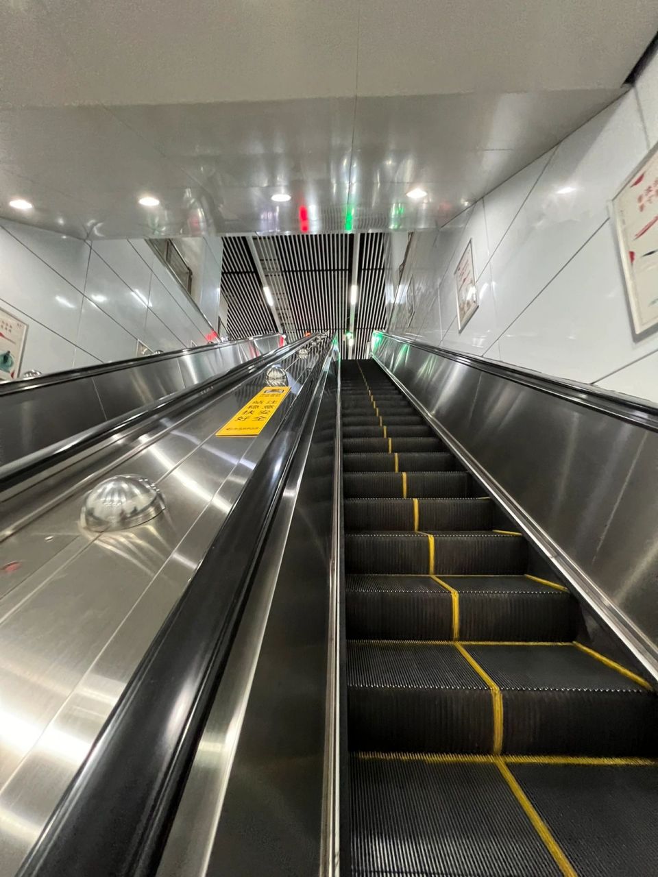 橘子洲和岳麓山 半日游攻略 长沙从六月五号来不下雨了,高温登场,早上