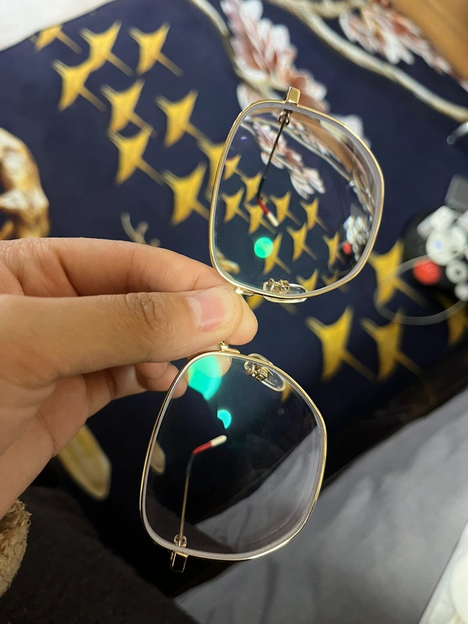 74折射率凯米拓牌镜片,550度的,大伙帮忙看看这镜片厚度踩雷了吗