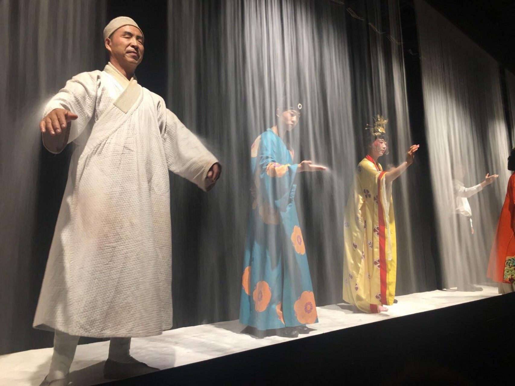 敦煌三大演出:敦煌盛典·丝路花雨·又见敦煌 敦煌,不止有茫茫的戈壁