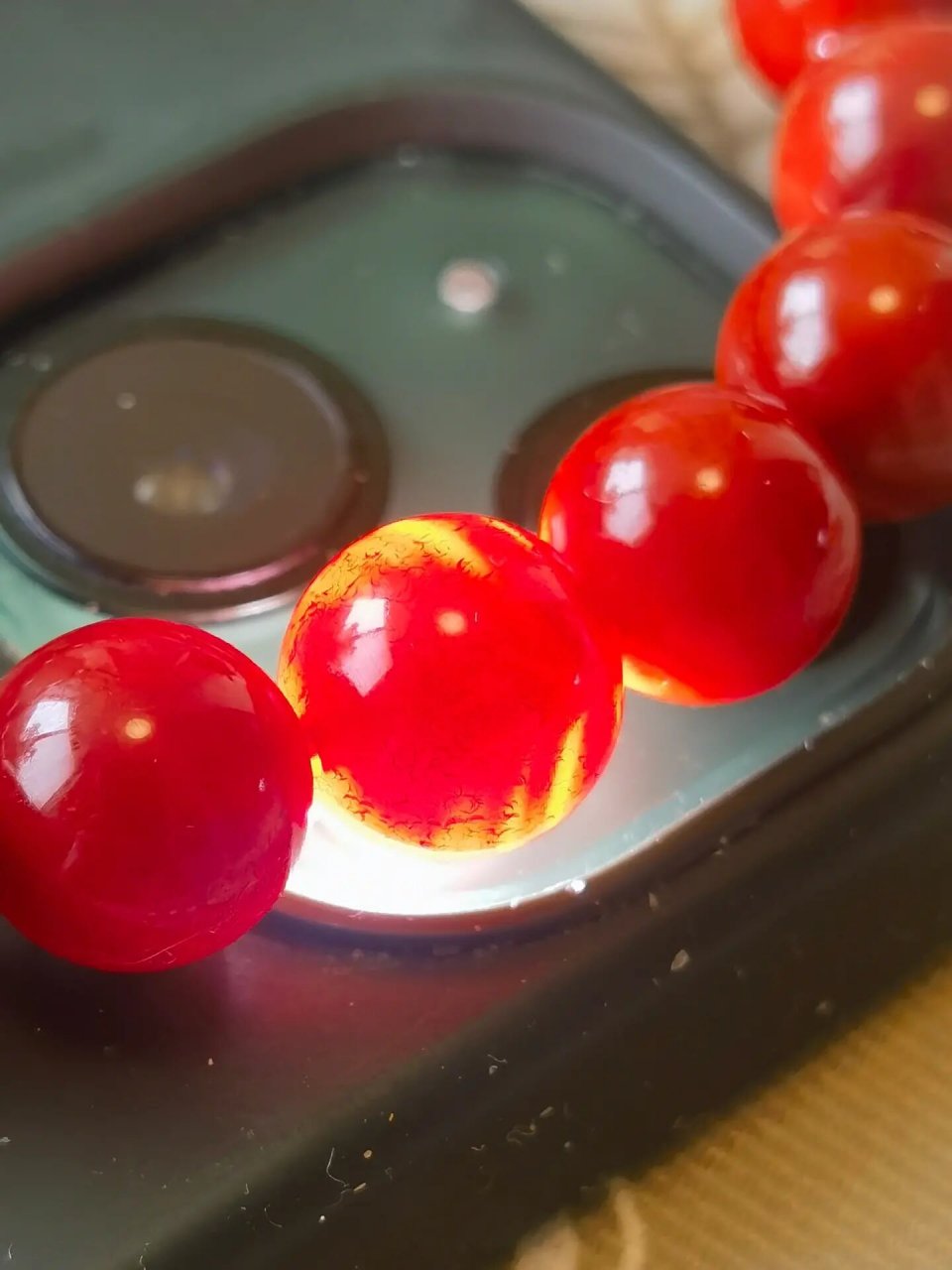 烤色红玛瑙避坑 又有粉丝宝宝几百块买到这条烤色玛瑙的手串!