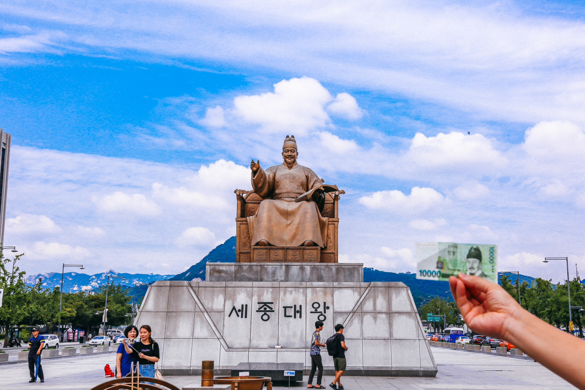 韩国历史上最著名的世宗大王及李舜臣将军