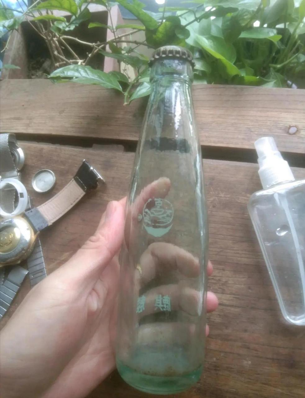上世纪80年代,无锡有一种玻璃瓶装的"麒麟汽水",属于碳酸型饮料,真的