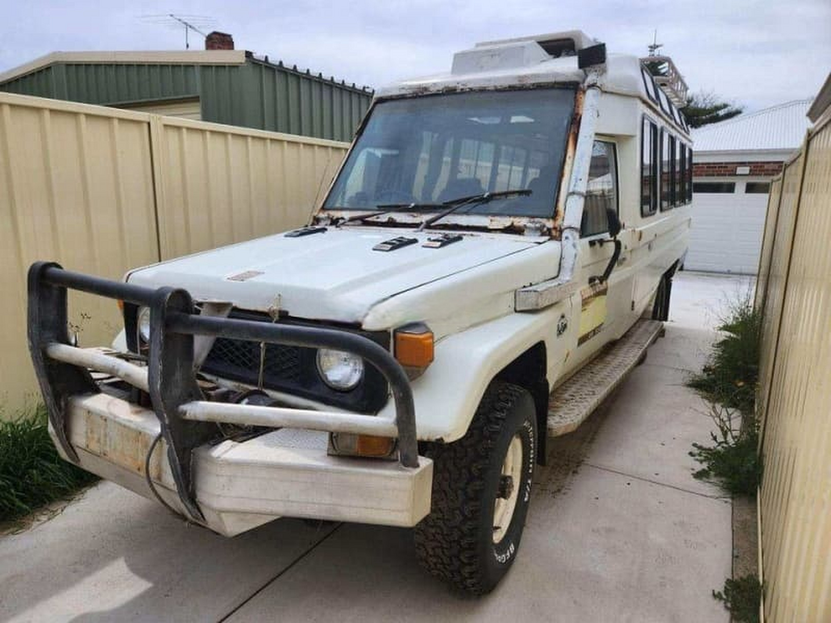 lc75的6x6巴士版!~!