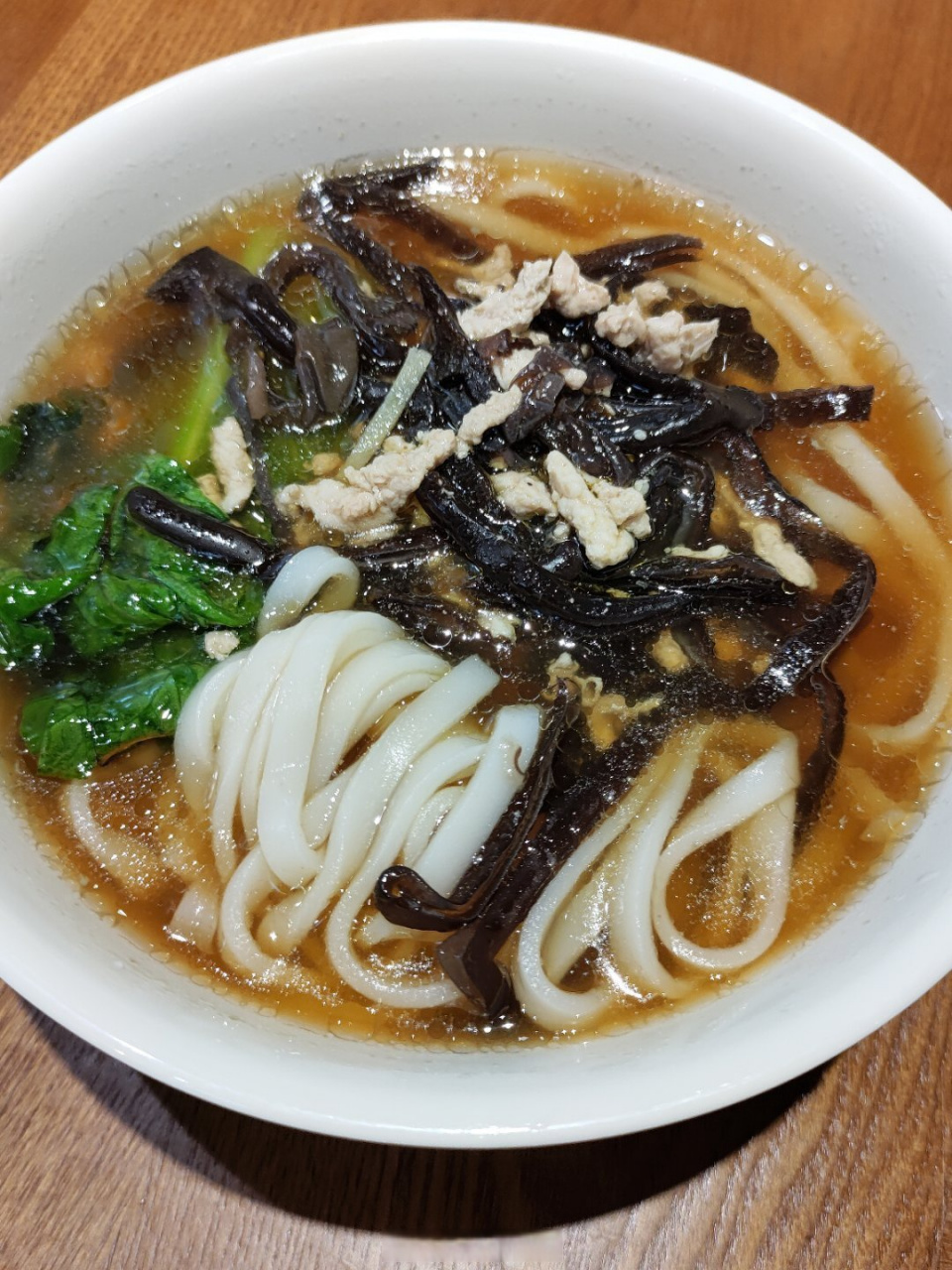 在湖南时间长了,你就会渐渐认识到木耳肉丝米粉.