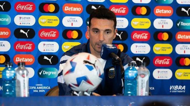 阿根廷国家队主帅斯卡洛尼在新闻发布会上表示,"我不认为一项