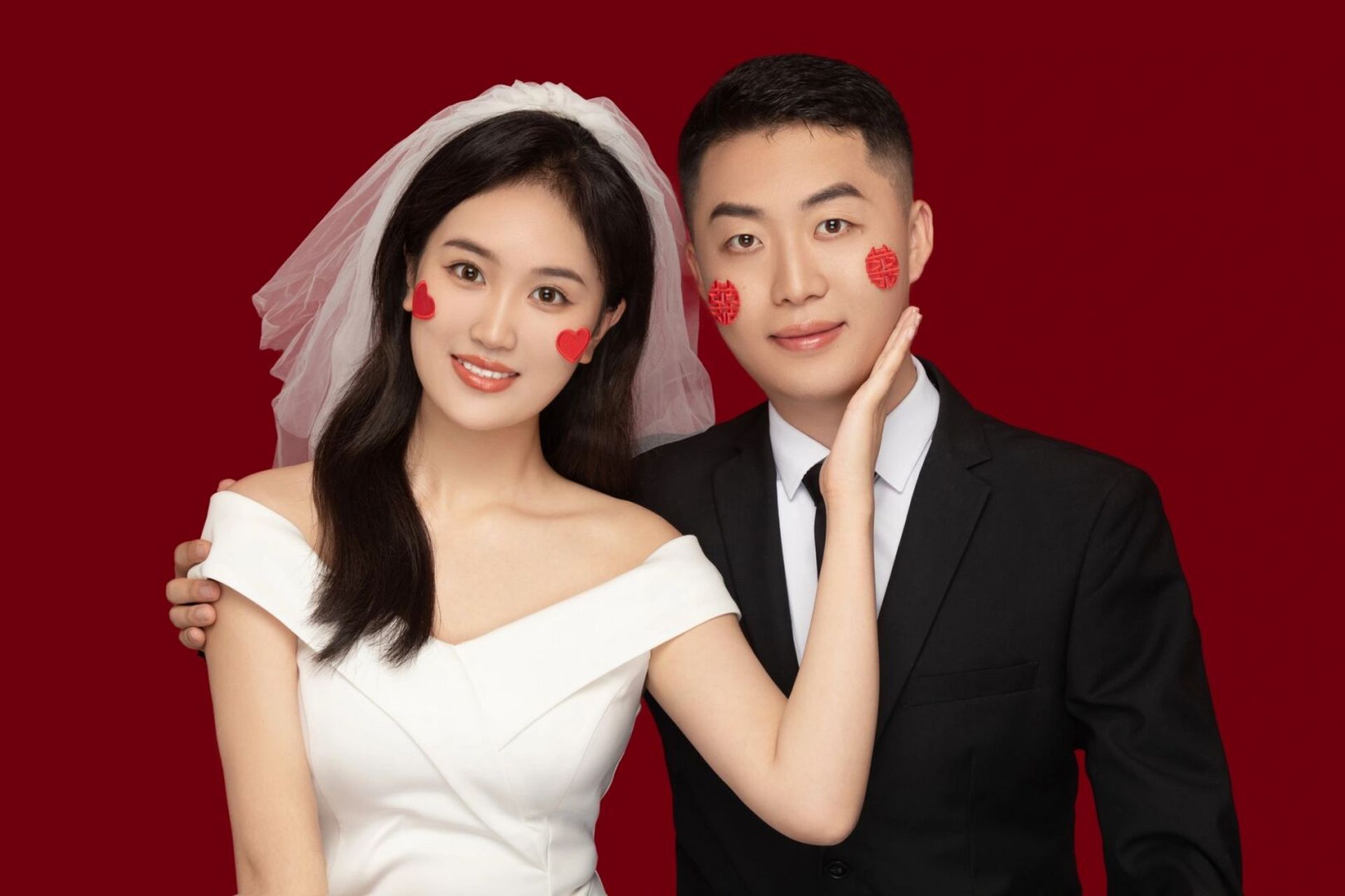 小众照相馆 | 郑州领证红底照来啦!