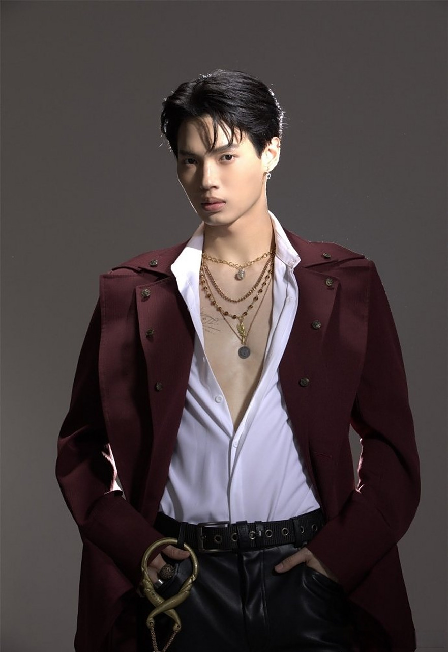 泰星win#泰剧"咒中人"来袭!