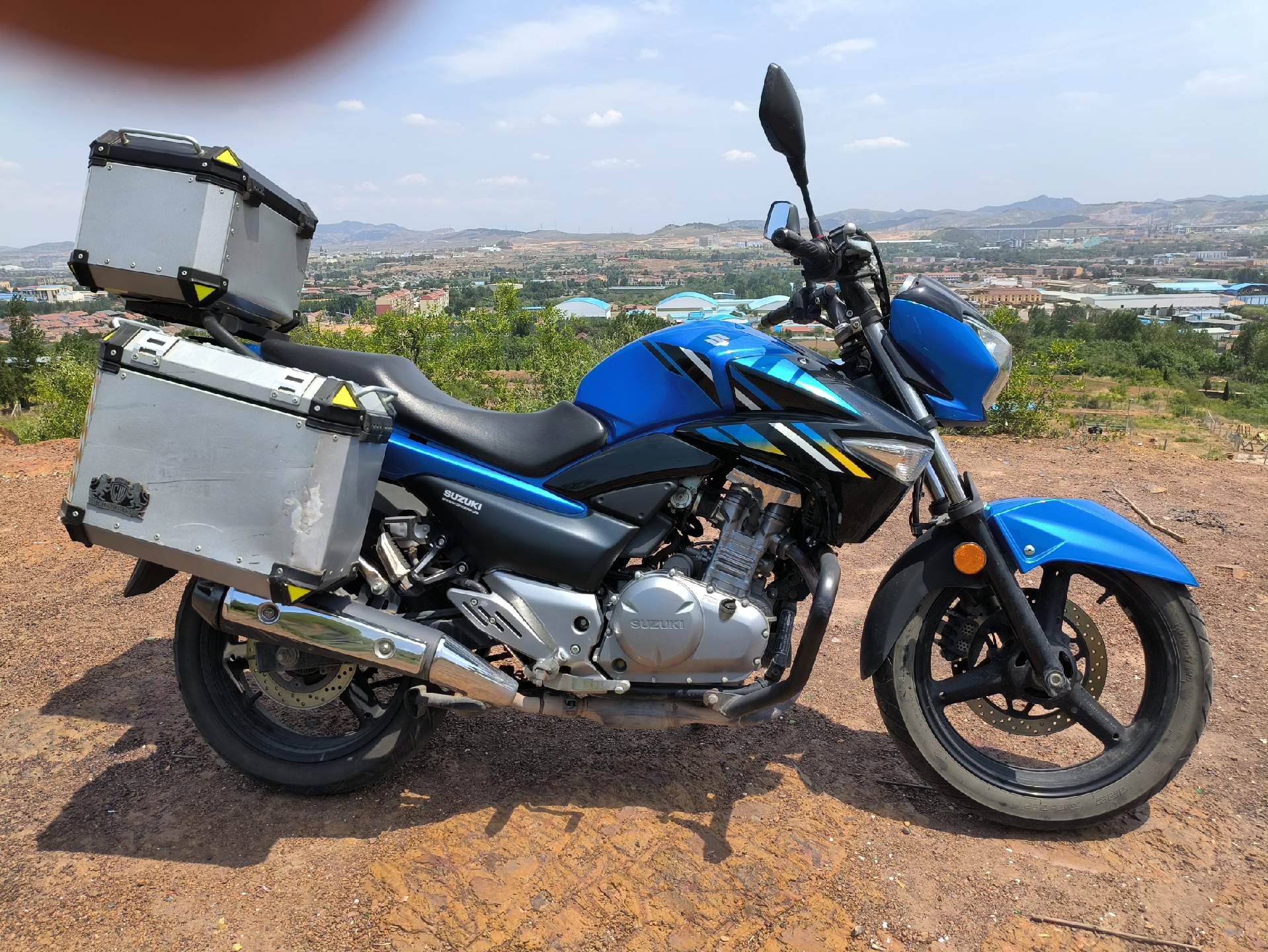 20年铃木骊驰gw250