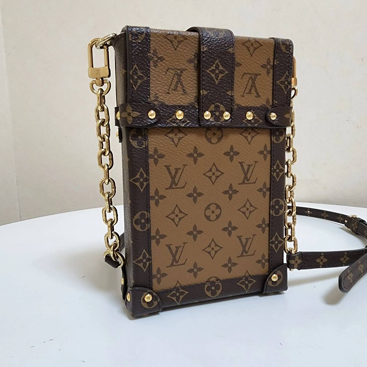 98新91lv/路易威登2021新款trunk拼色老花立式手机包斜挎包 尺寸:11