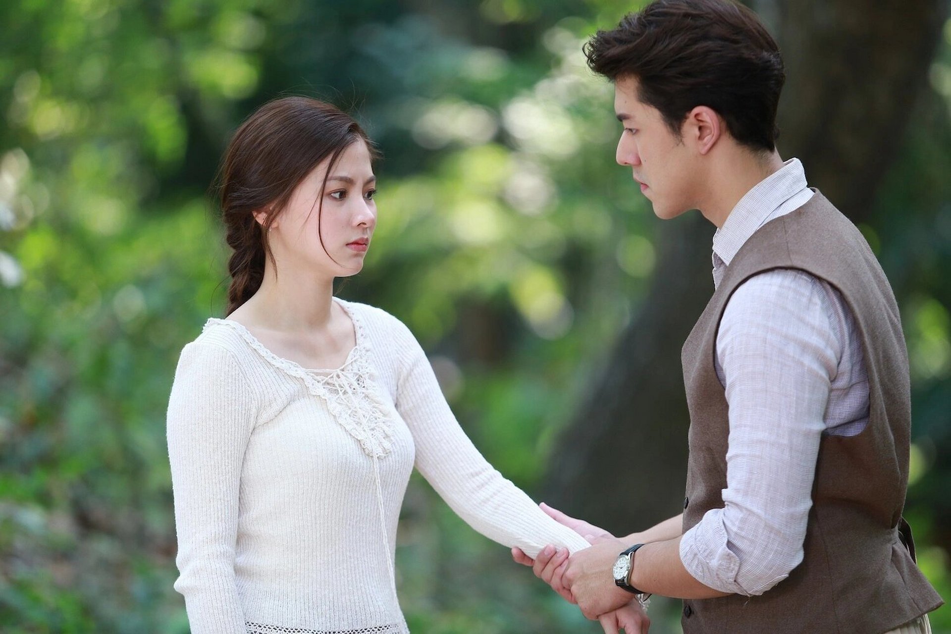 强推小水新剧《纱丽迷情》和《皇家项链》 真的好好看,两对cp都好好磕