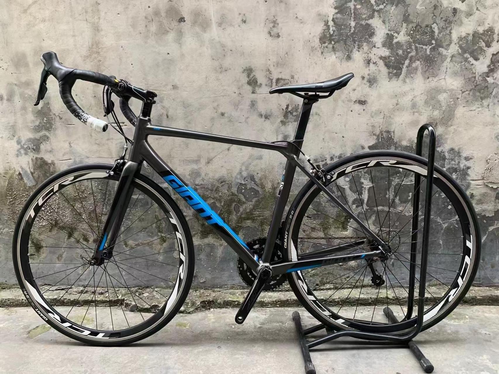 捷安特tcr sl2,特价4400元,配置喜玛诺20速尾刹,原装快拆轮组,原装